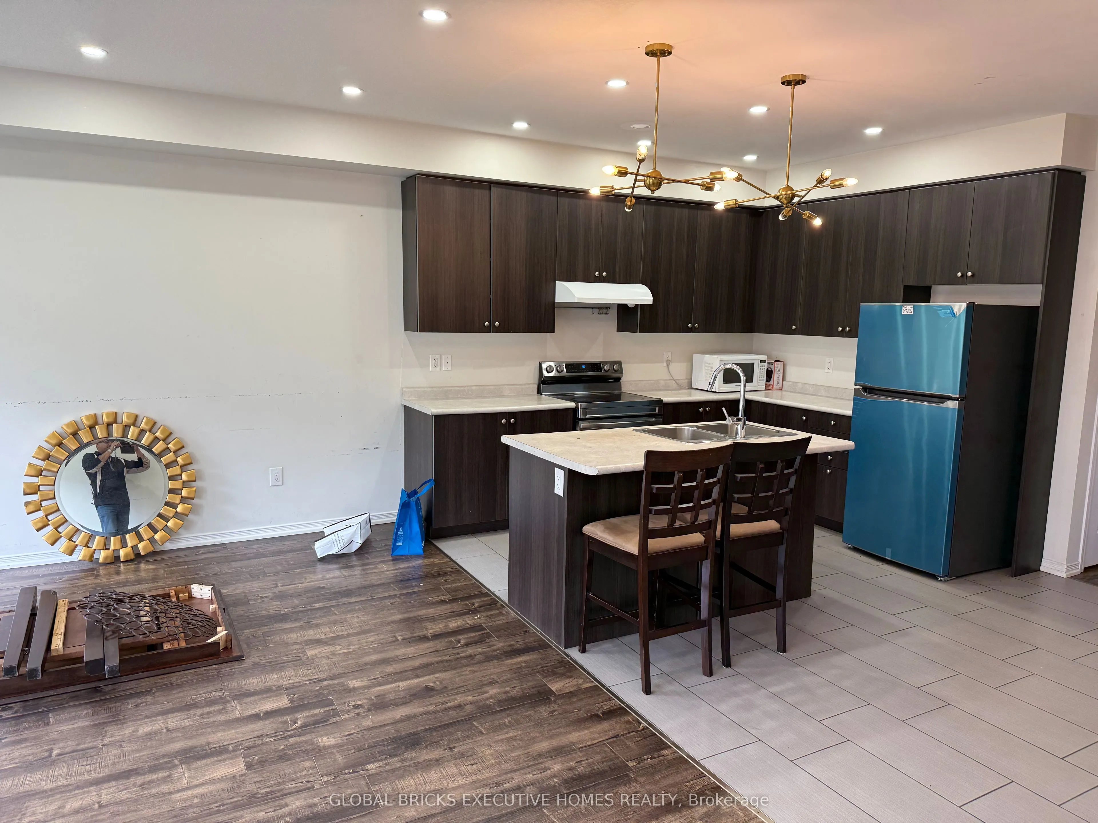 8080 Blue Ash Lane