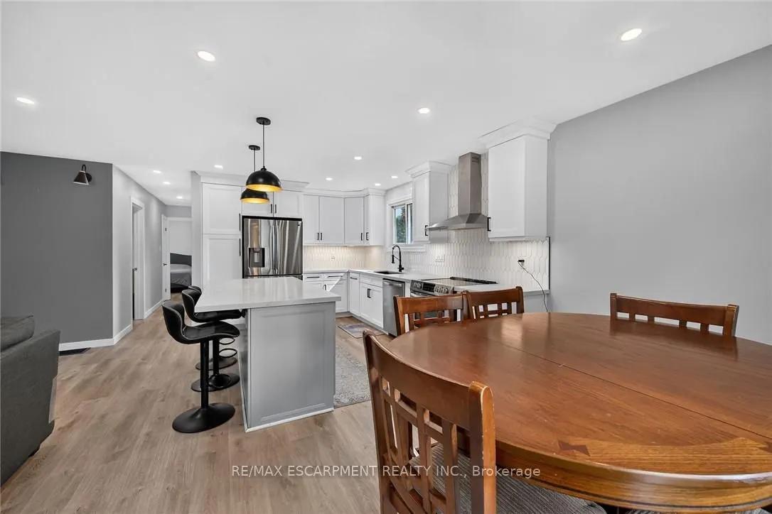 15 Miller Crescent