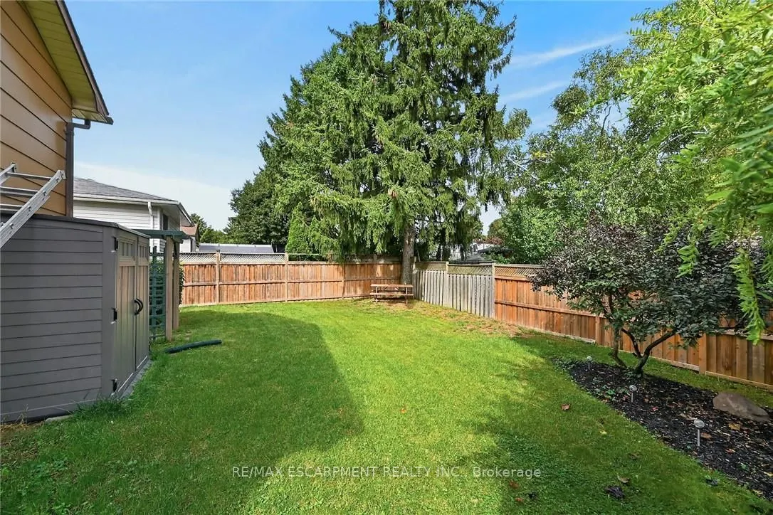 15 Miller Crescent