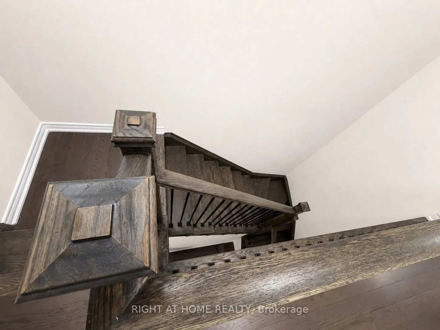 52 Heming Trail