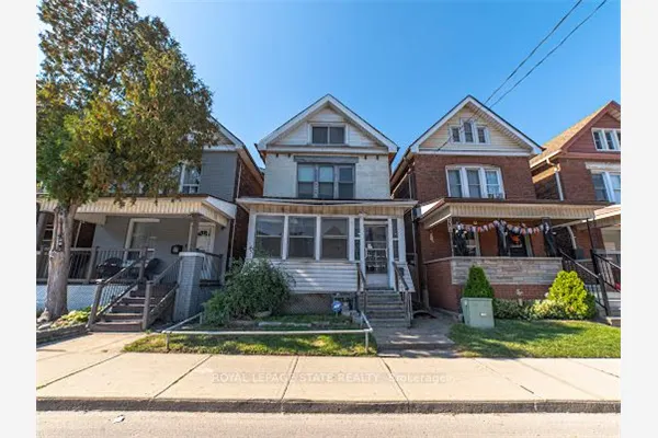 35 Sherman Avenue N