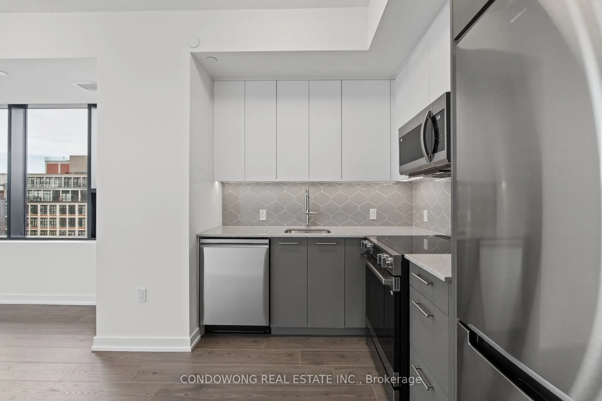 30 Francis Street S #609
