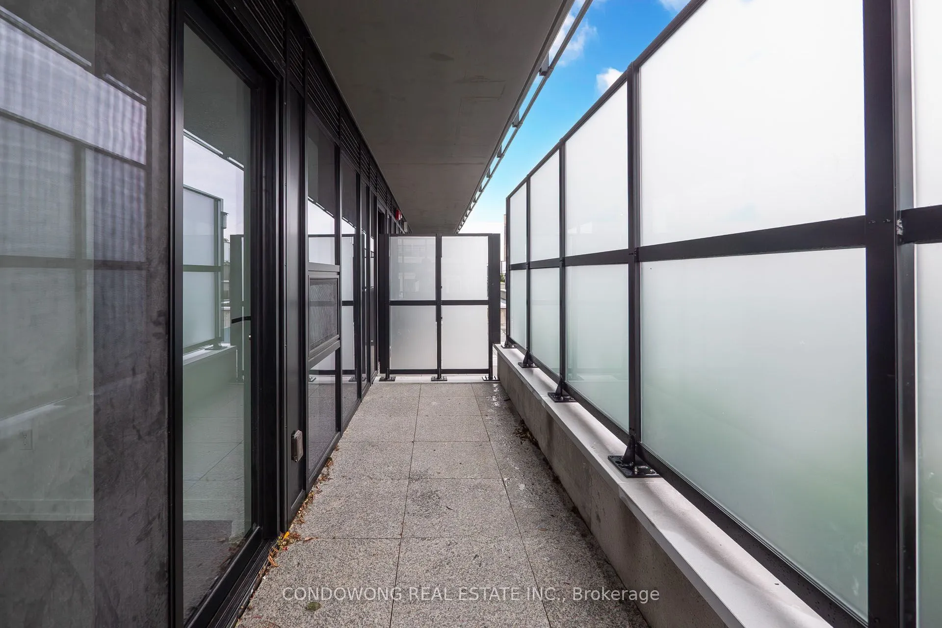 30 Francis Street S #609