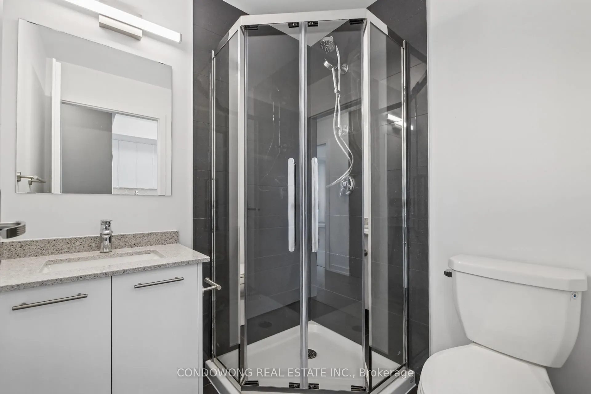 30 Francis Street S #609