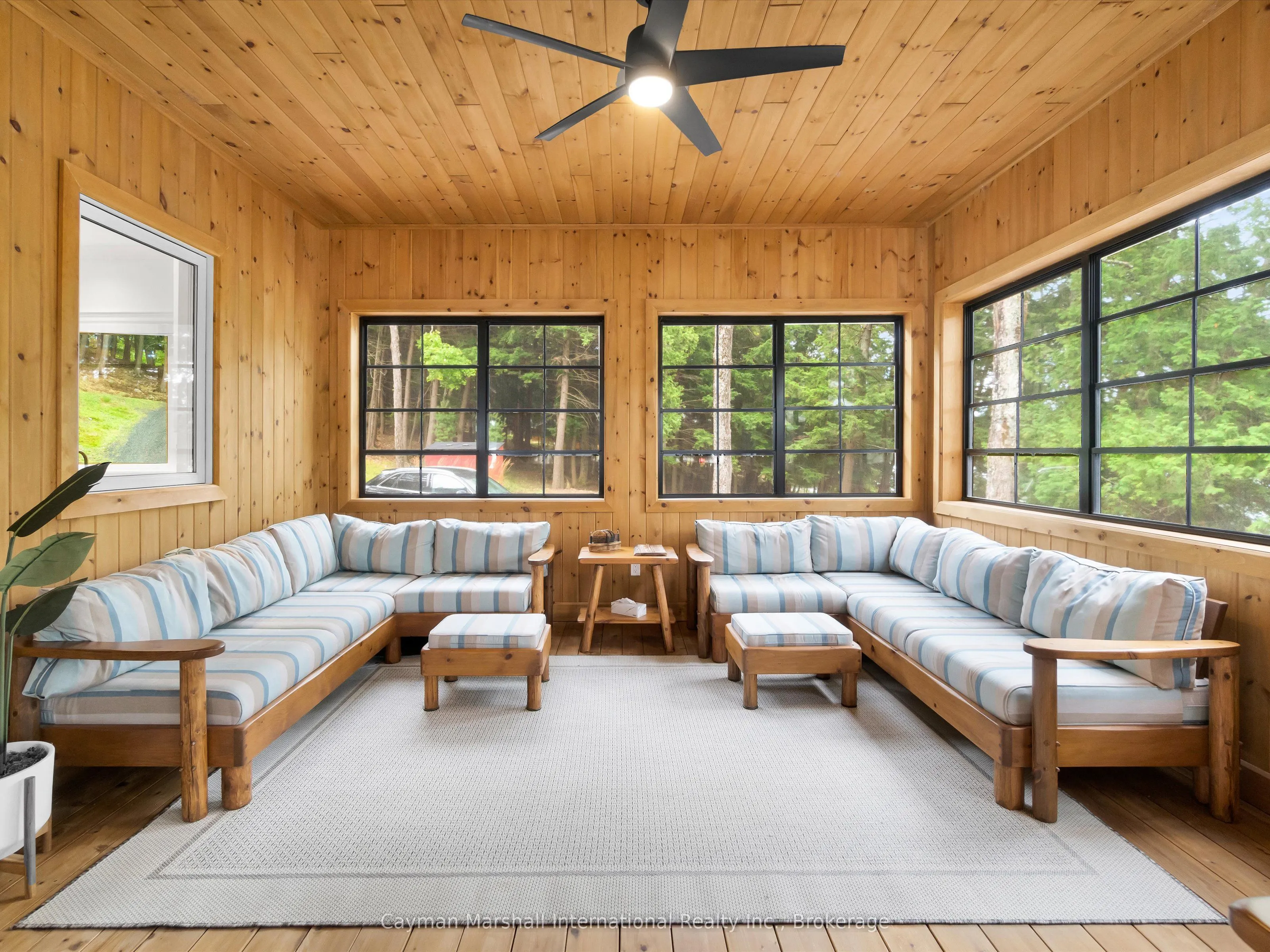 3-1030 Raven Hill Road
