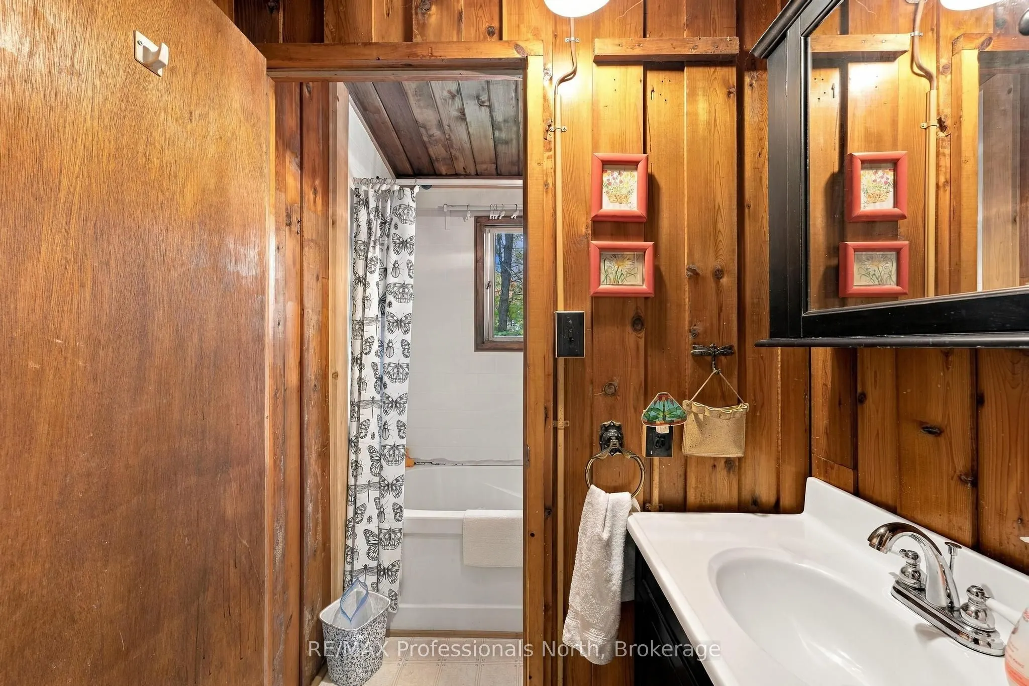 1086 Dragonfly Lane
