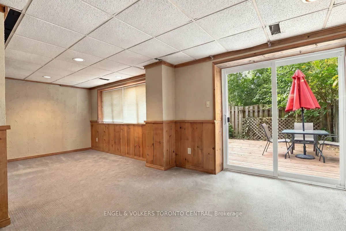 30 Green Valley Drive W ##36