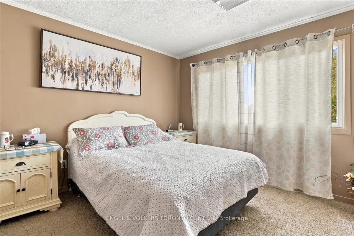 30 Green Valley Drive W ##36