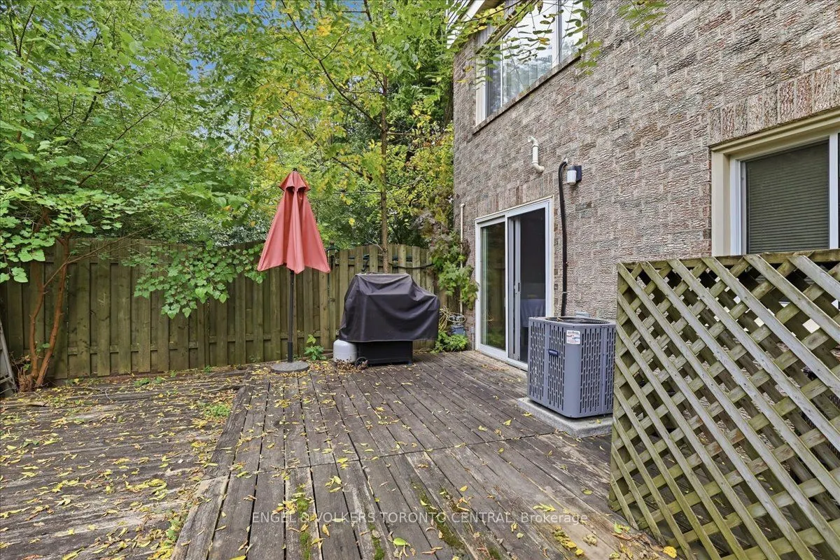 30 Green Valley Drive W ##36