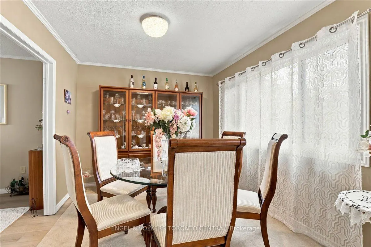 30 Green Valley Drive W ##36