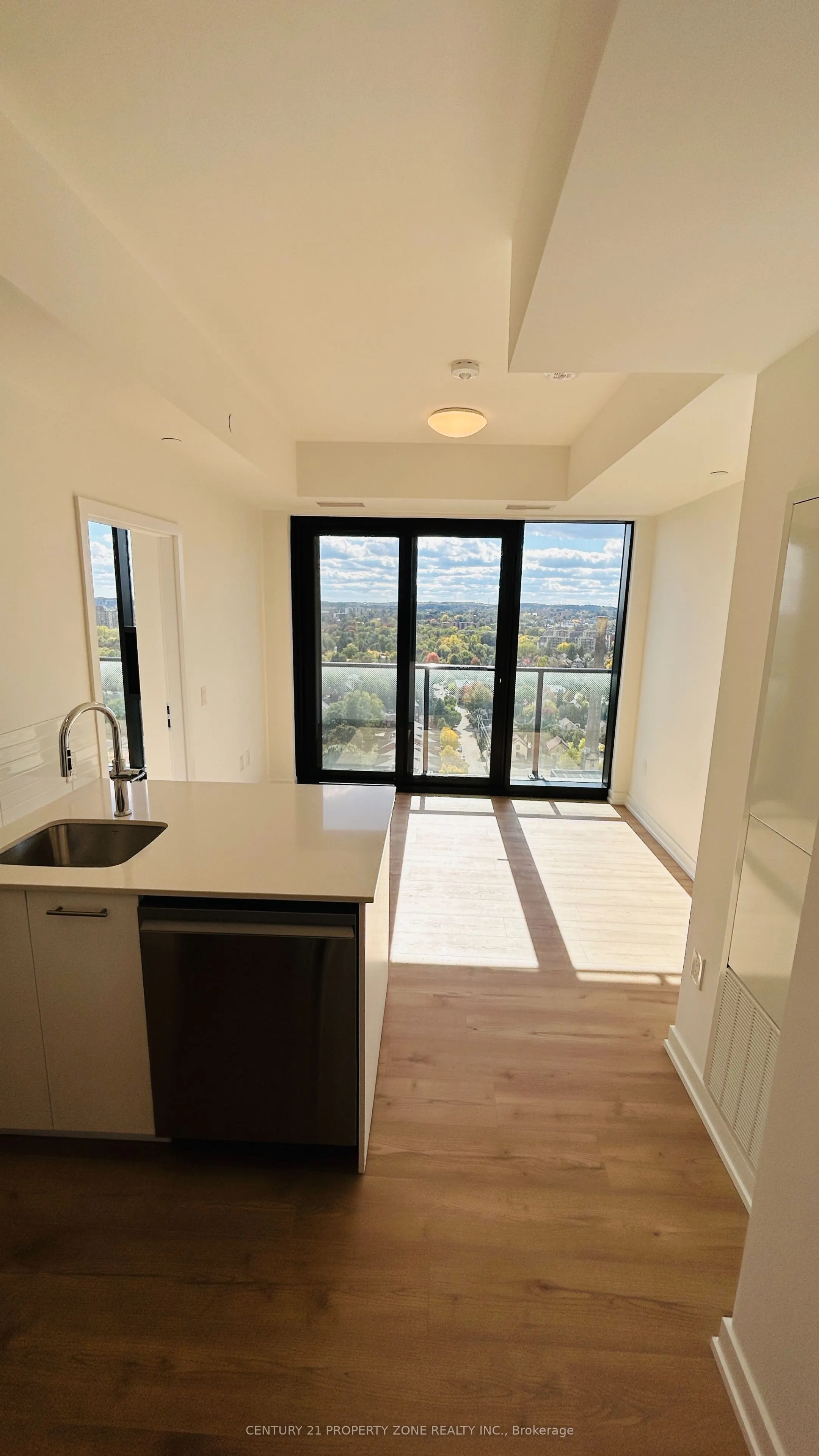 30 Francis Street S #1802