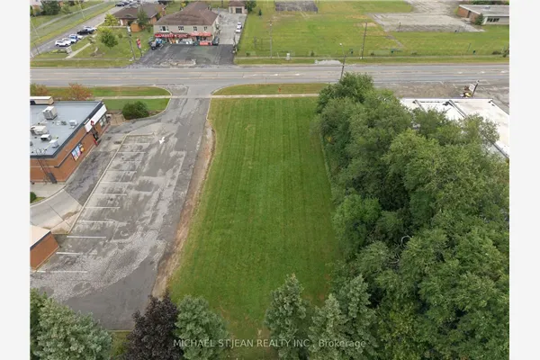 1242 Highway 8