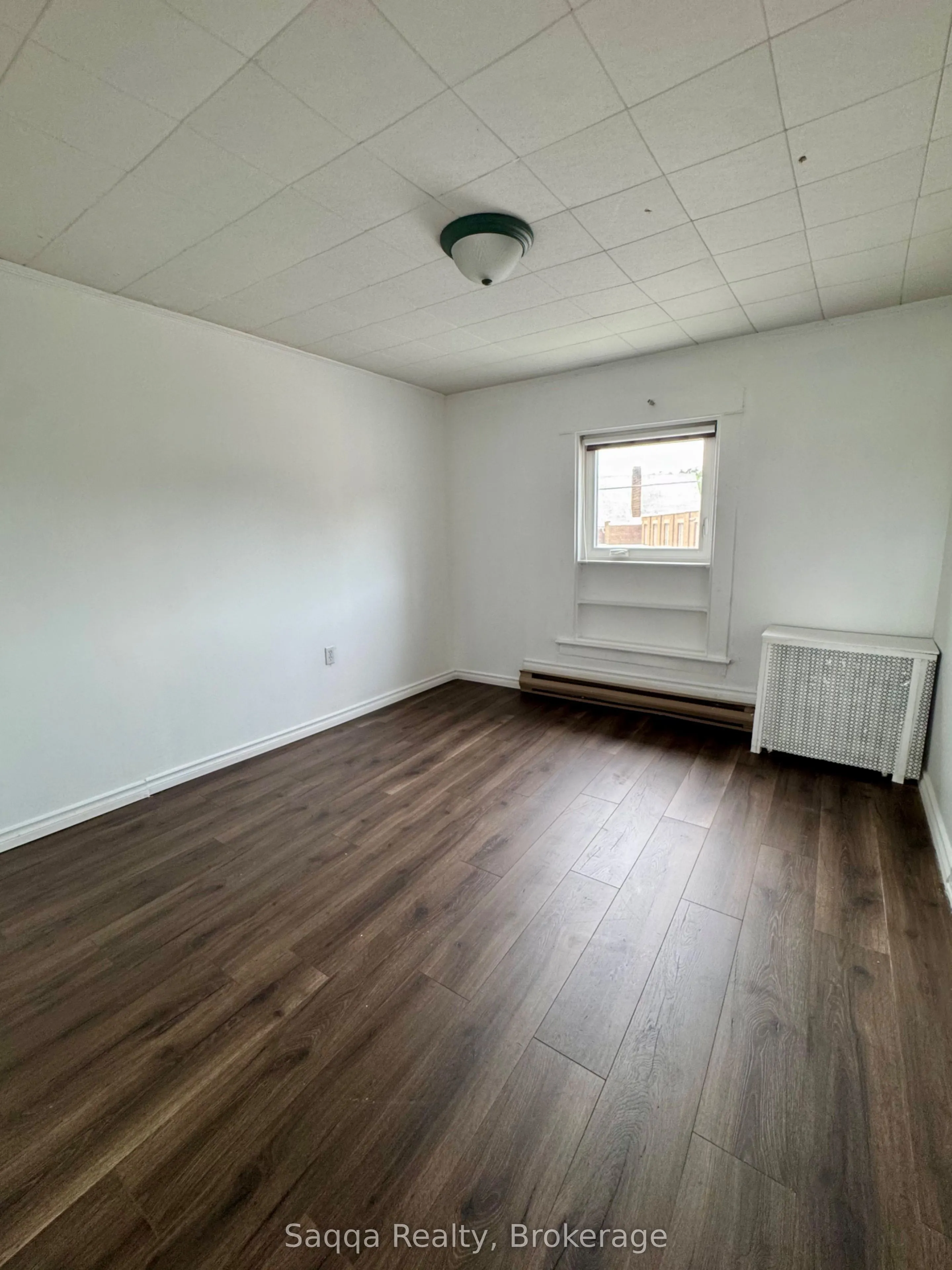 100 Niagara Street #Upper