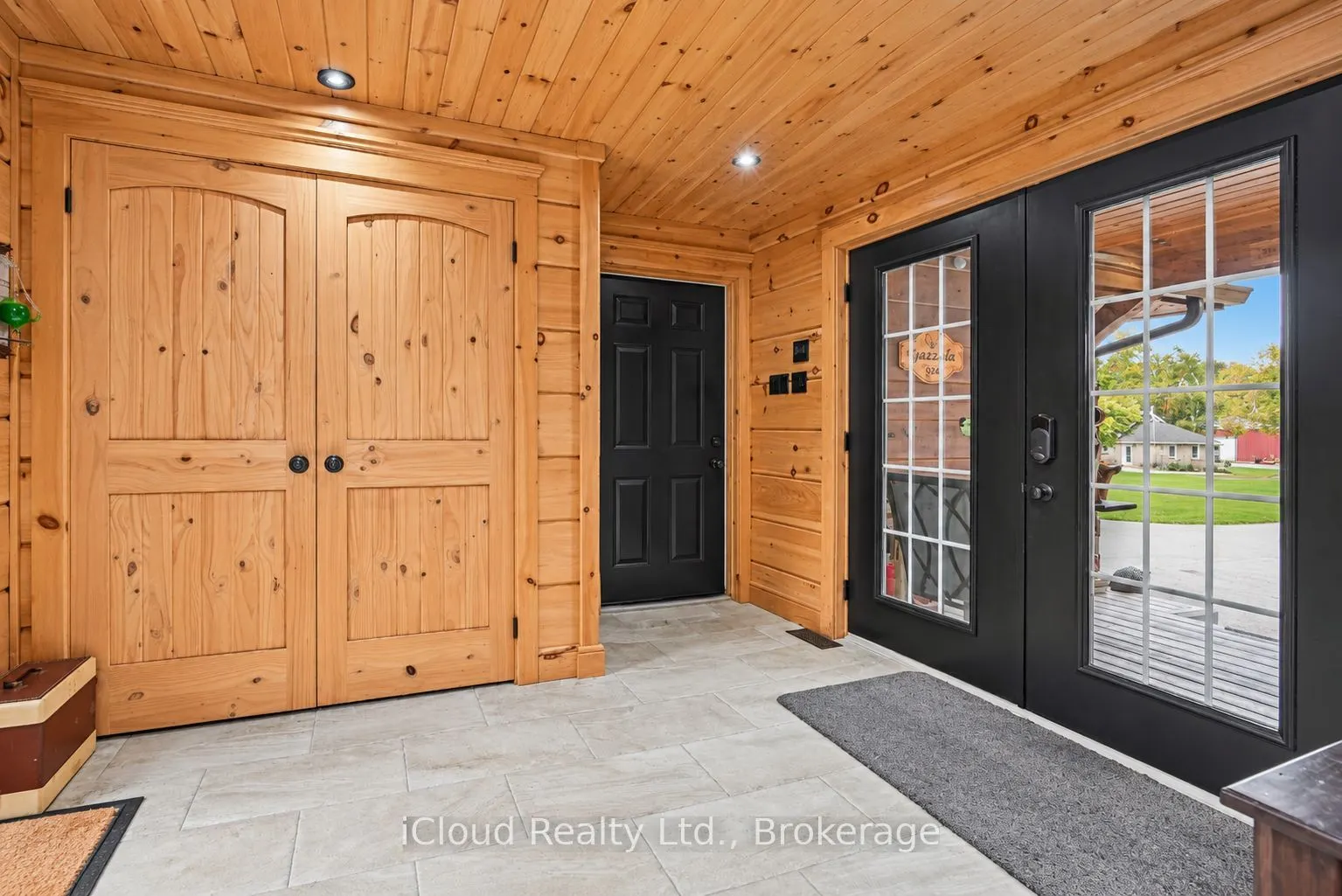 928 Portage Road