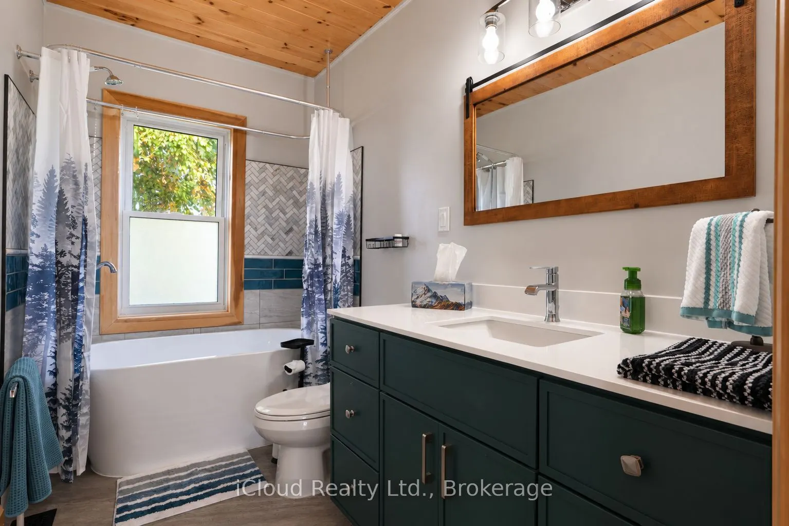 928 Portage Road