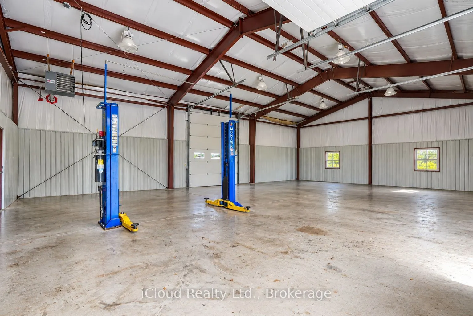 928 Portage Road