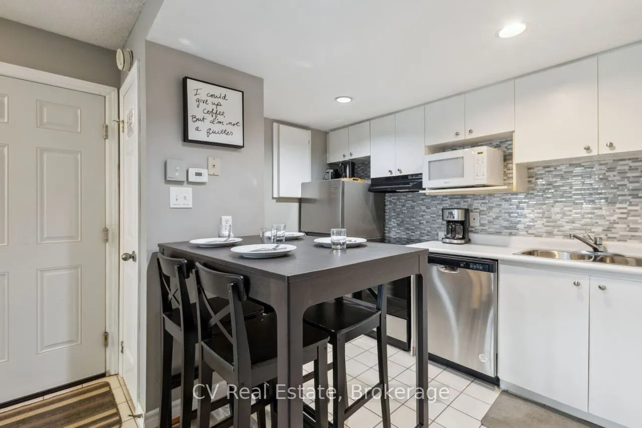 796468 Grey 19 Road #404