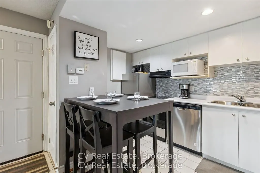 796468 Grey 19 Road #404