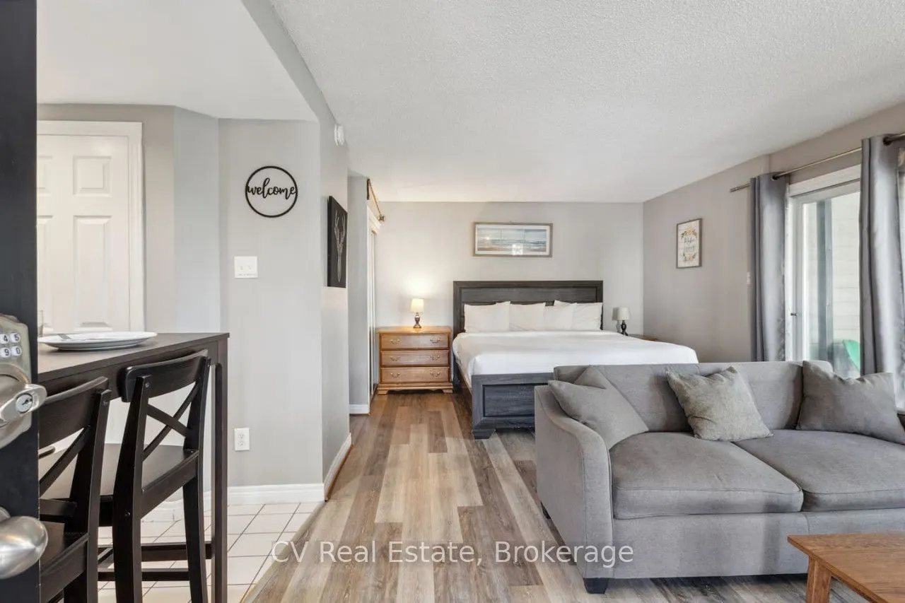 796468 Grey 19 Road #404