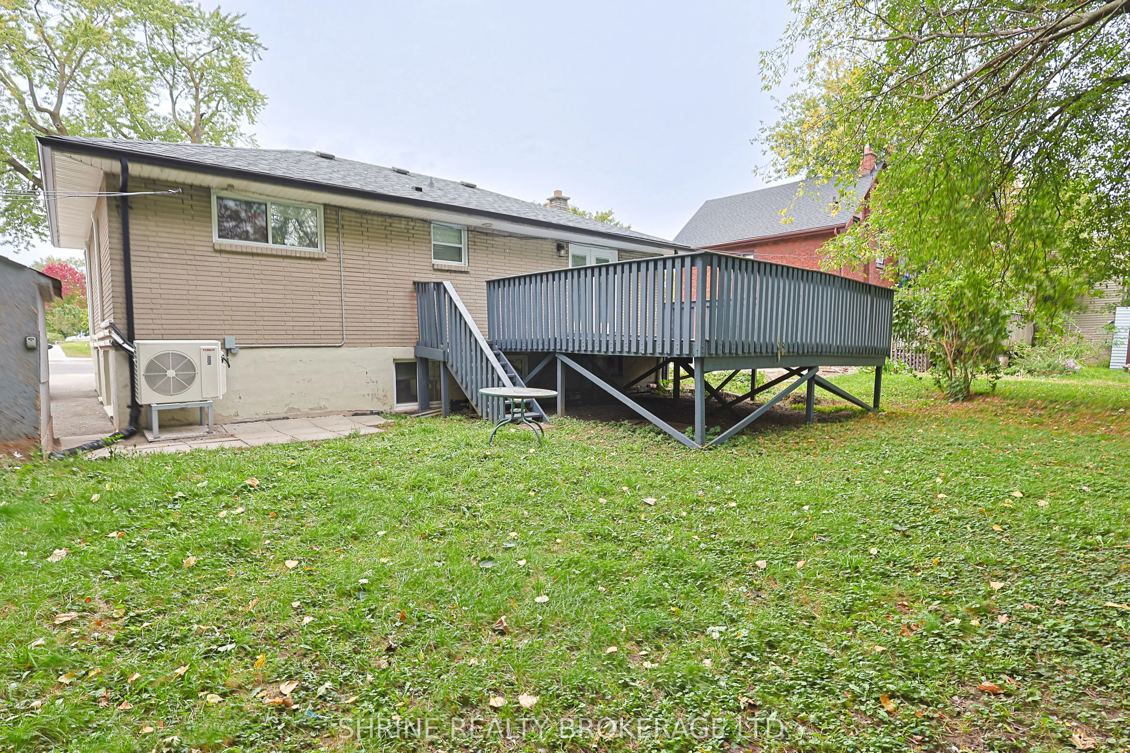 321 Salisbury Street