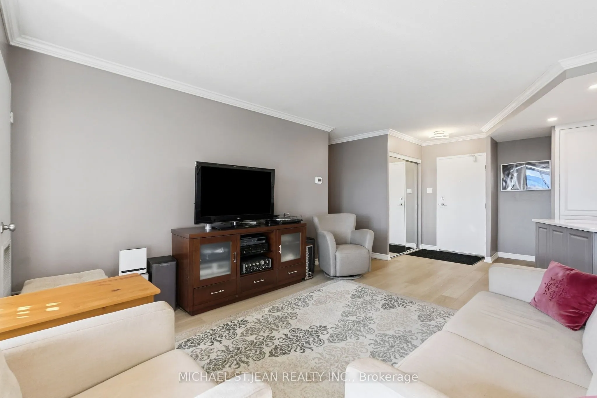 301 Frances Avenue #705