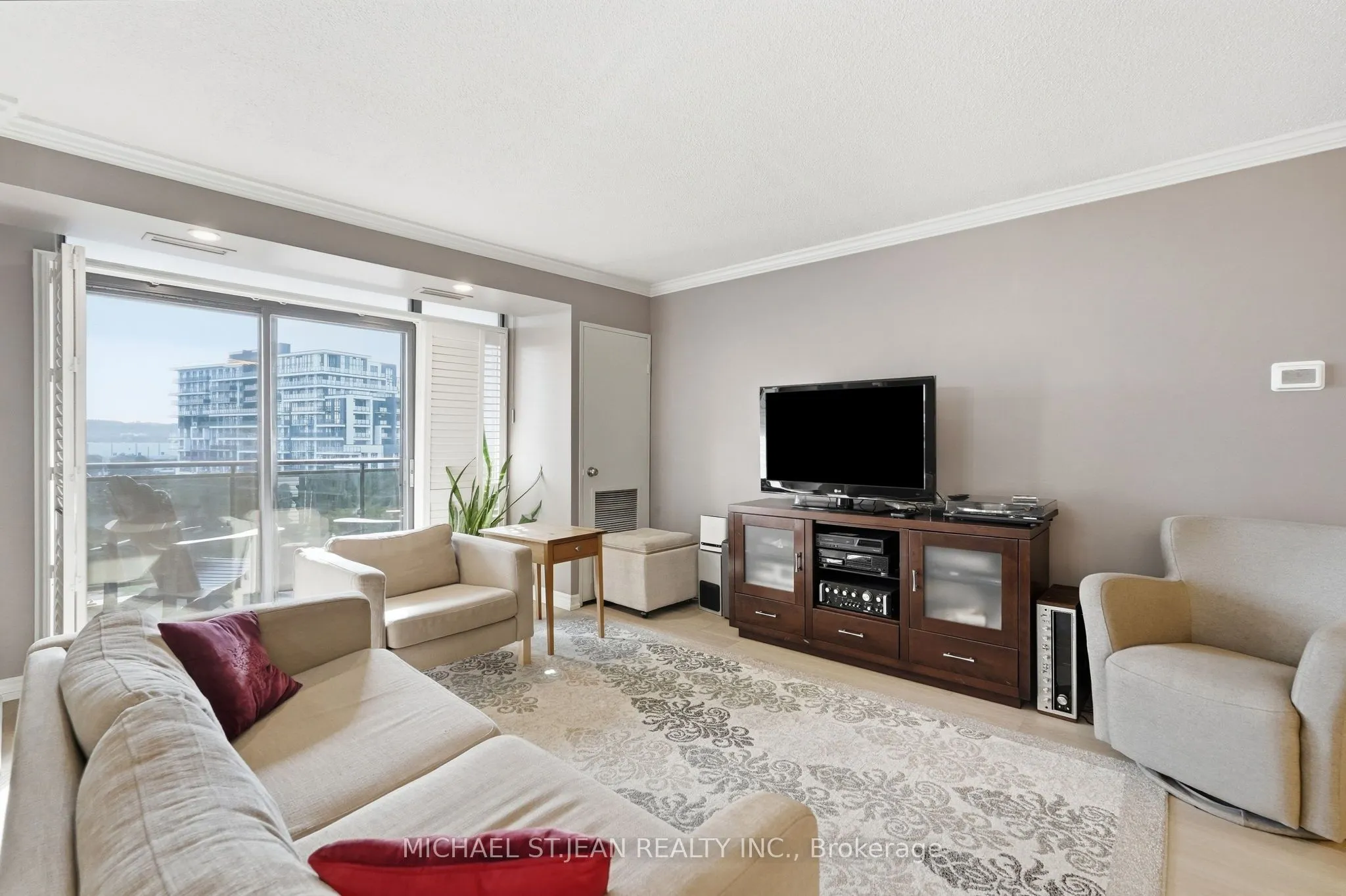 301 Frances Avenue #705