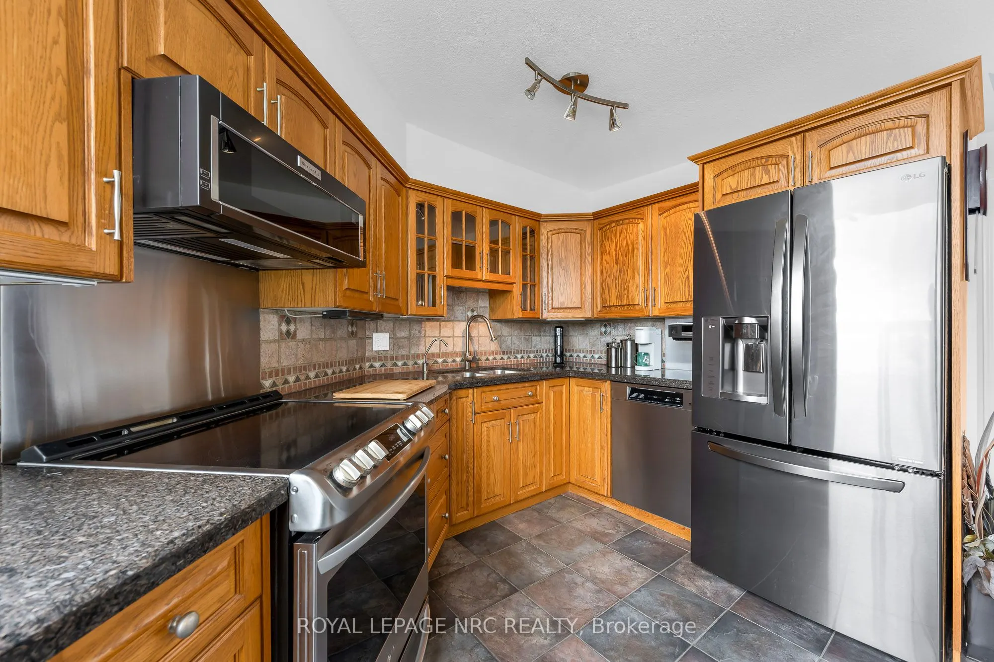 190 Hwy 20 W #505A