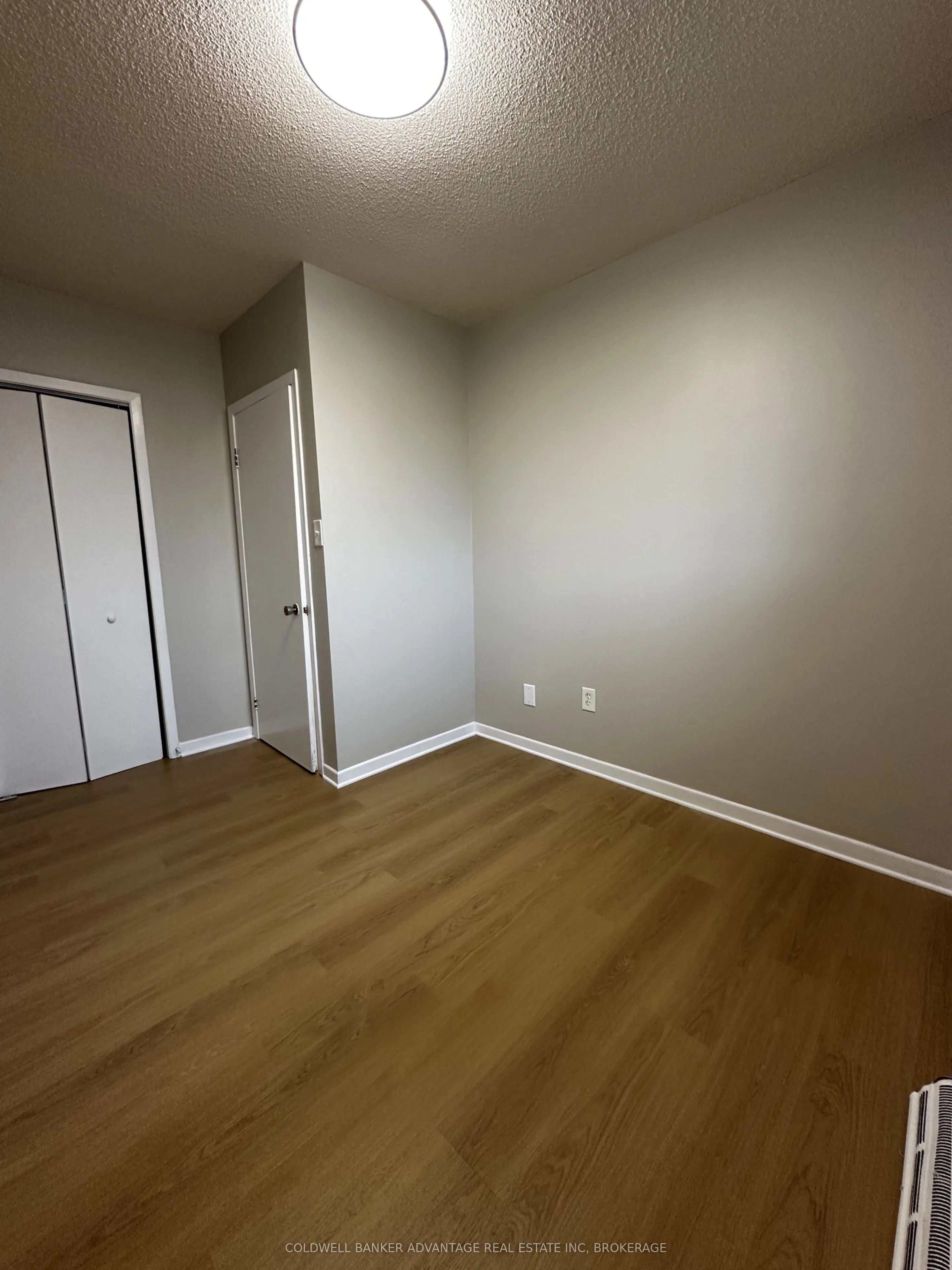 23 Fairlawn Crescent