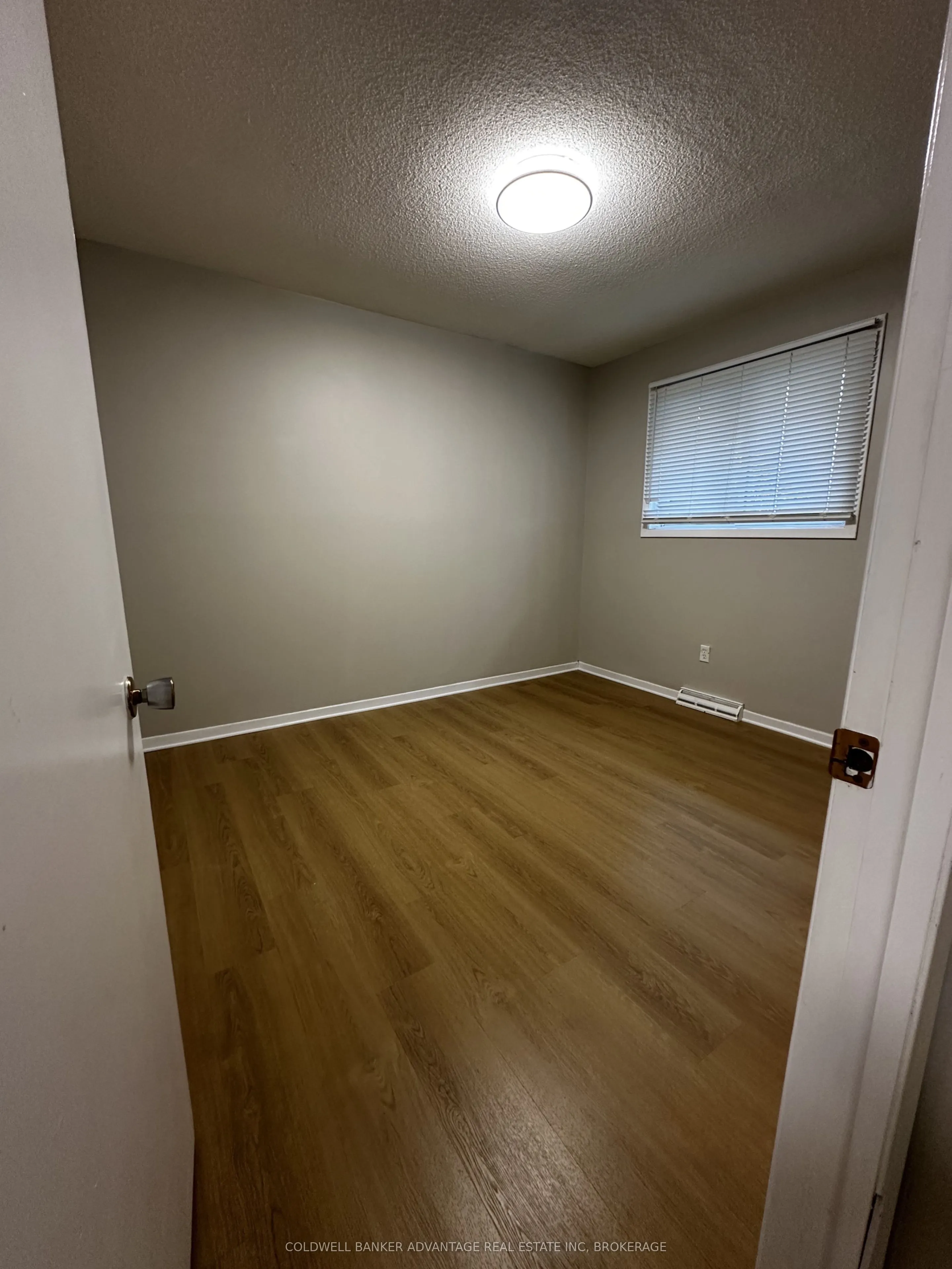 23 Fairlawn Crescent