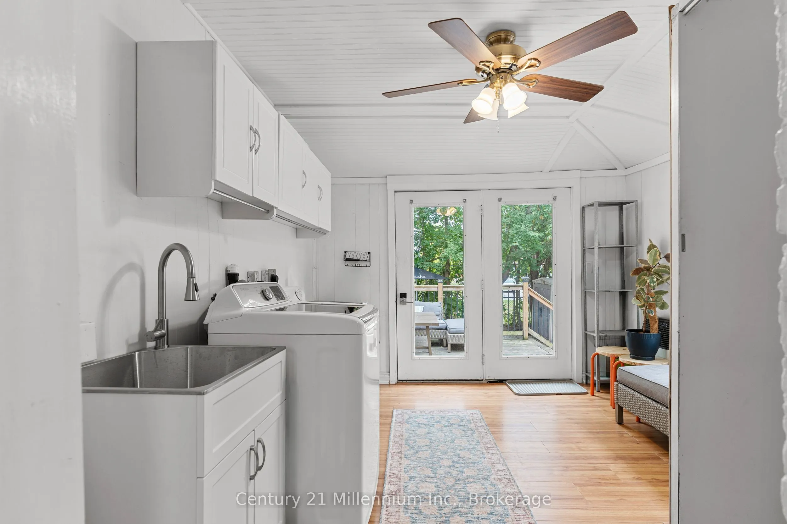 143 11th Street W