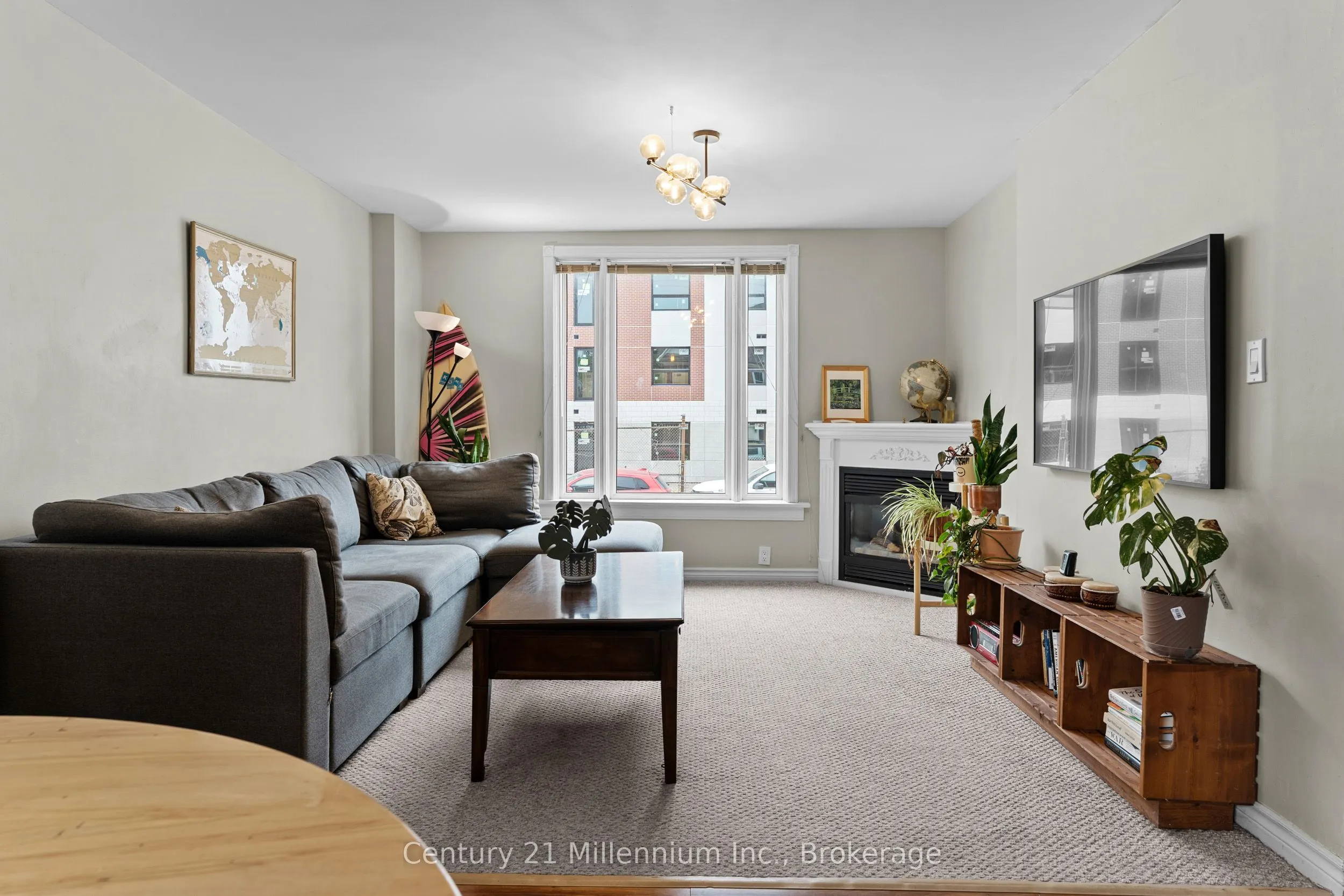 143 11th Street W