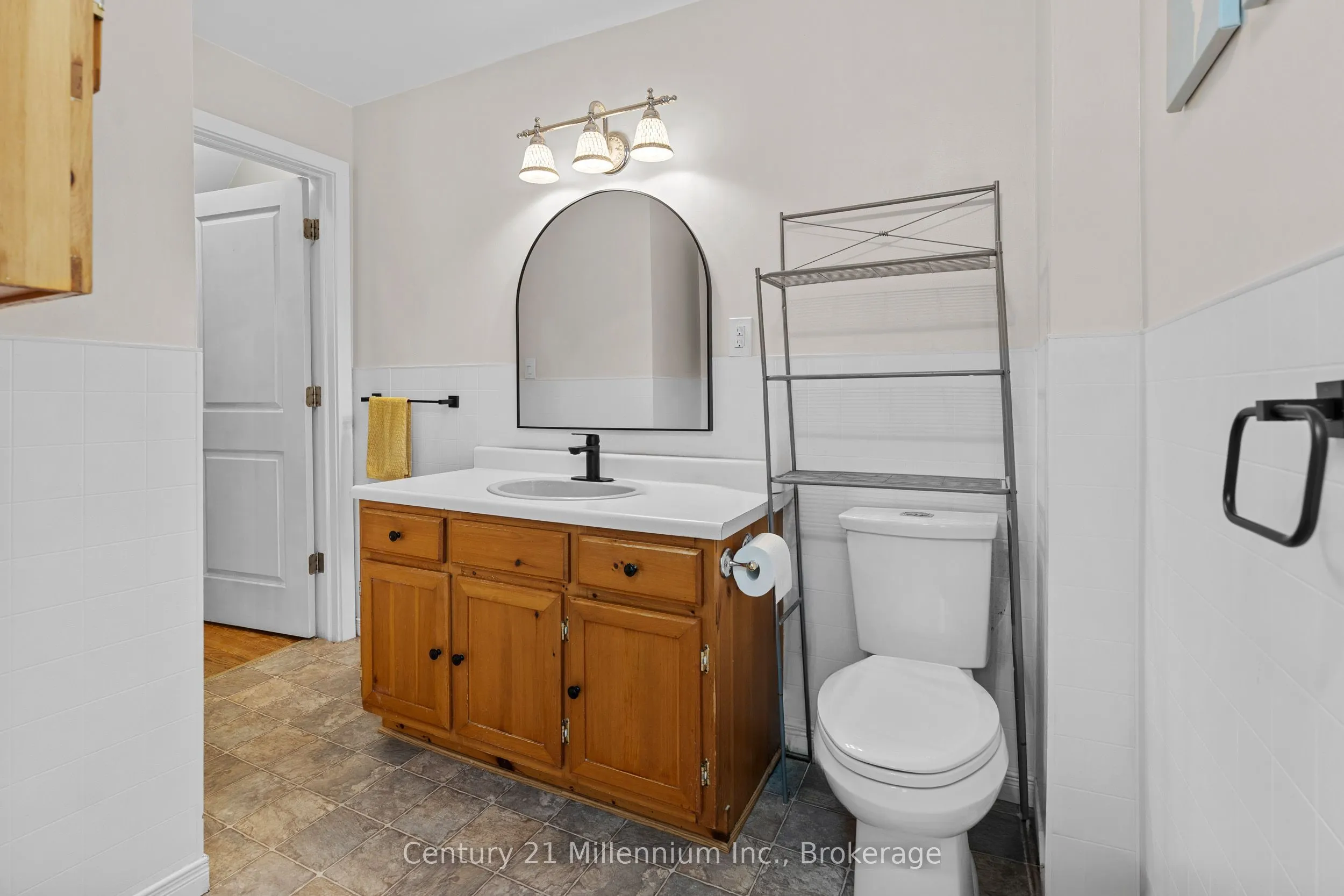 143 11th Street W