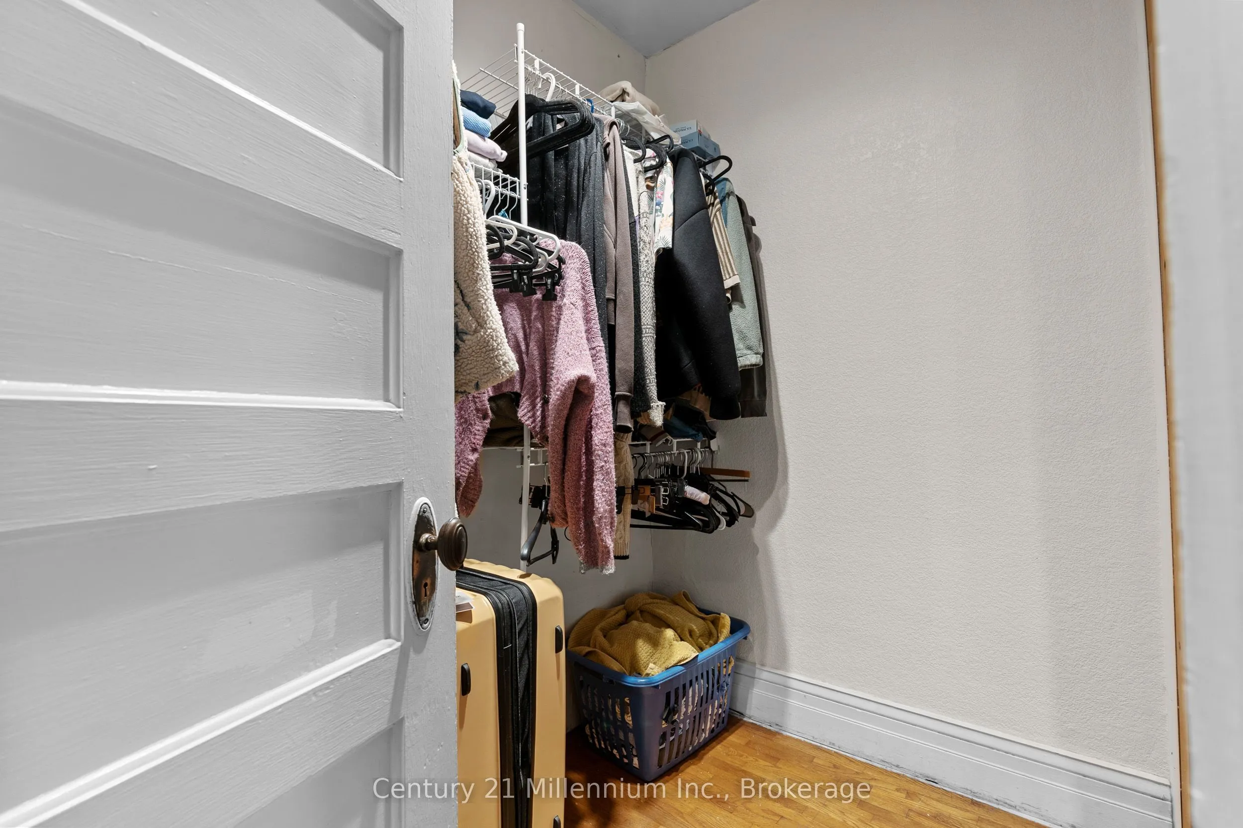 143 11th Street W