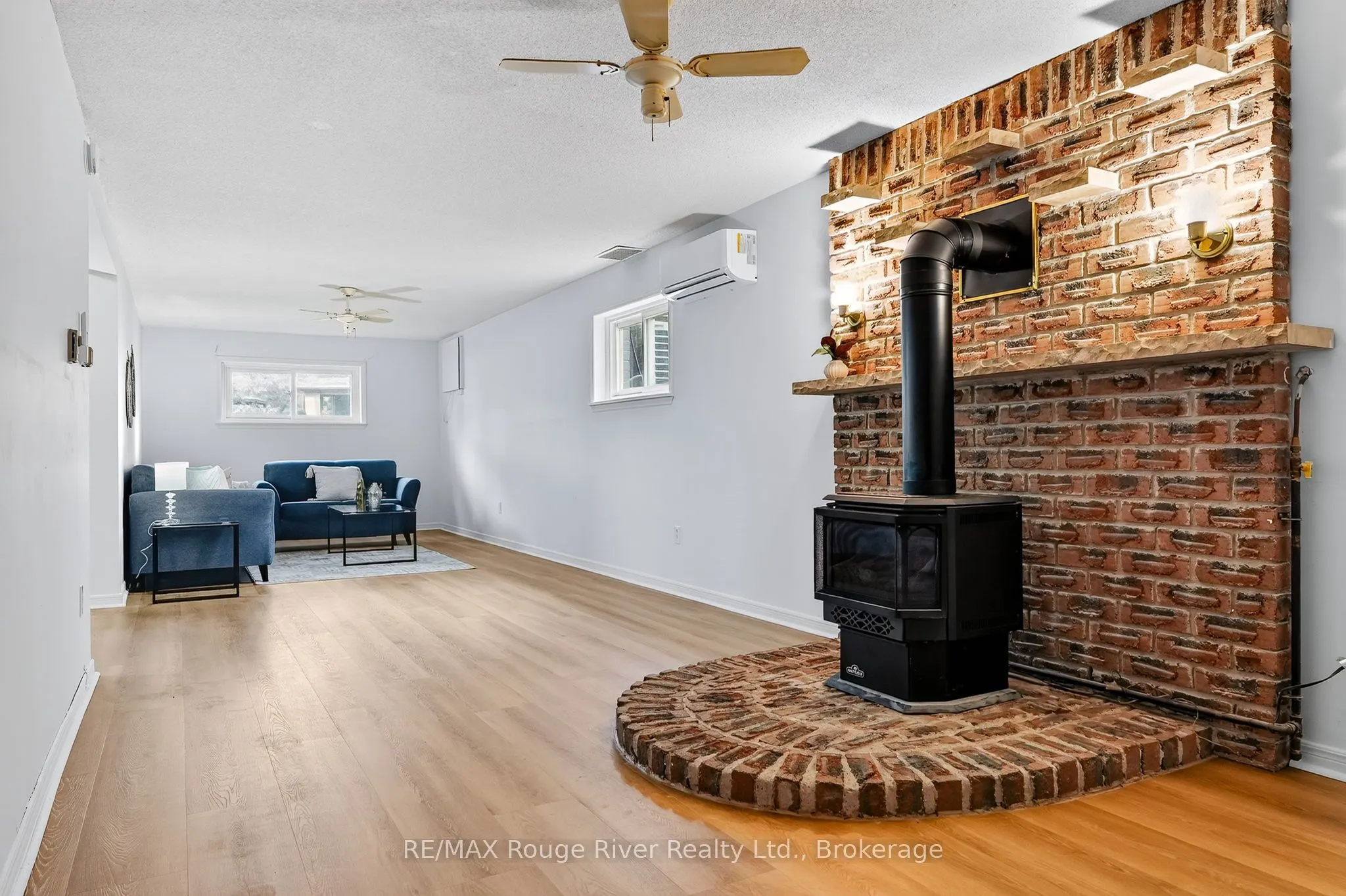 830 Ewing Court