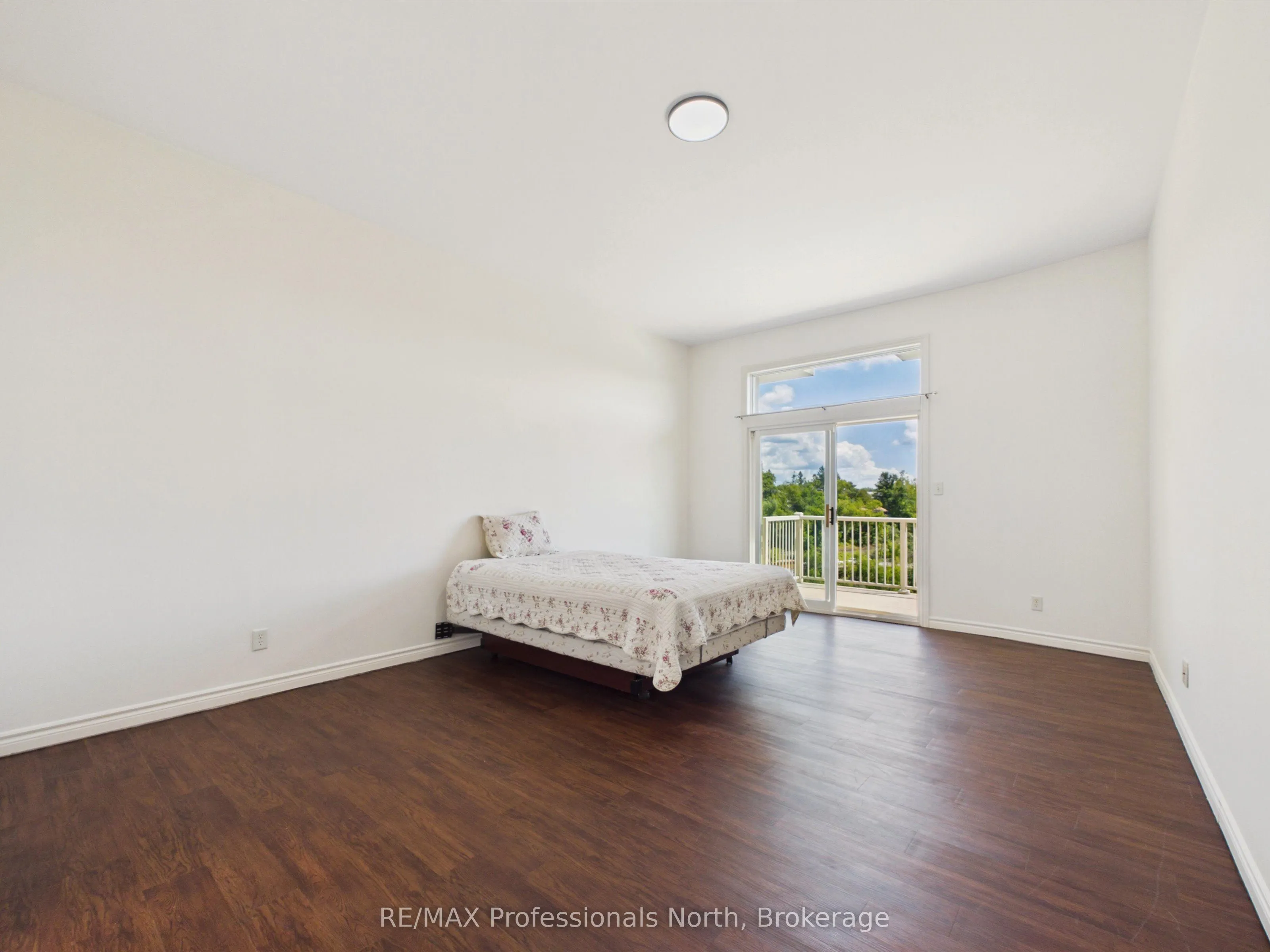 24 Ontario Street #501