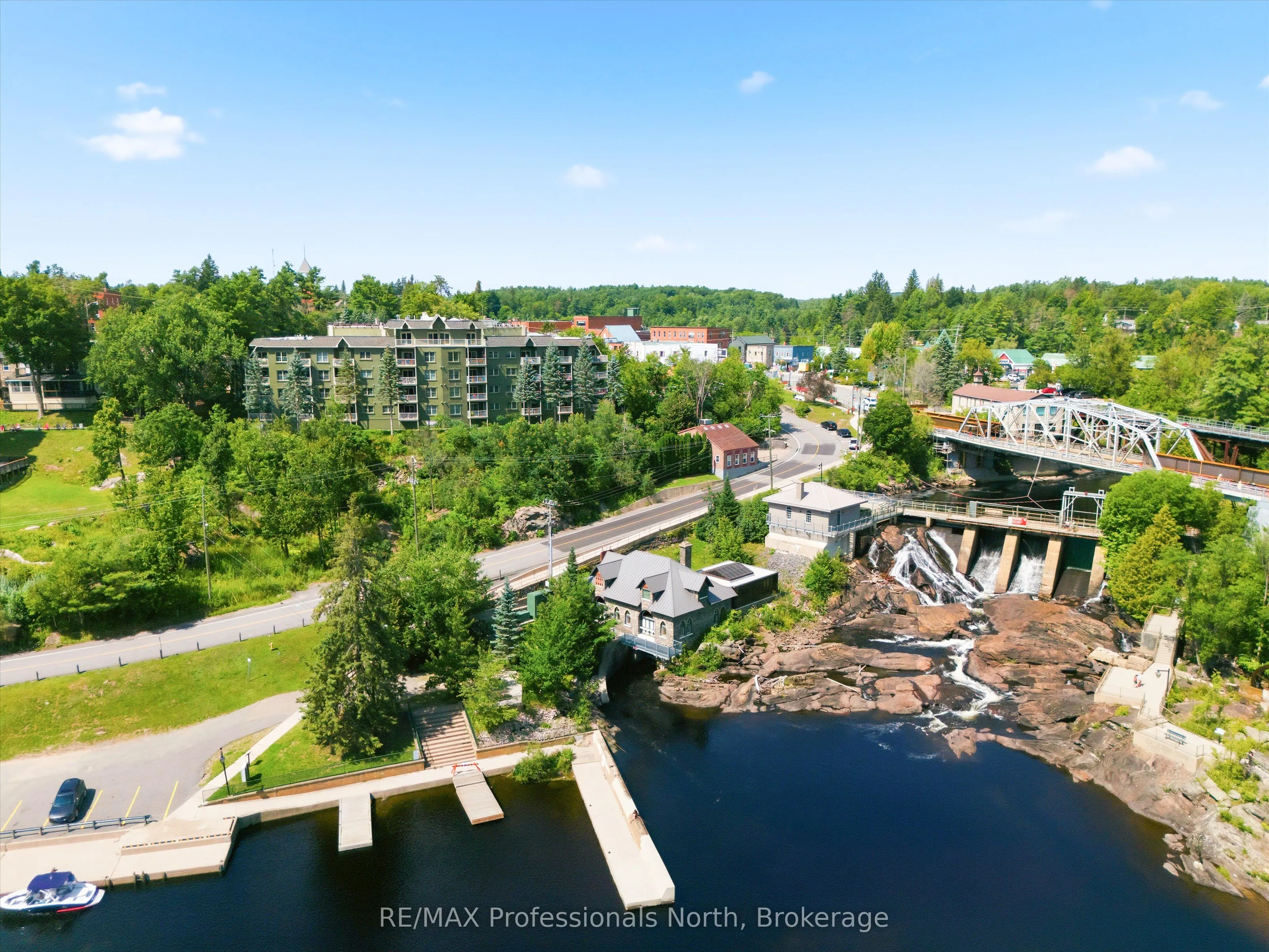 24 Ontario Street #501