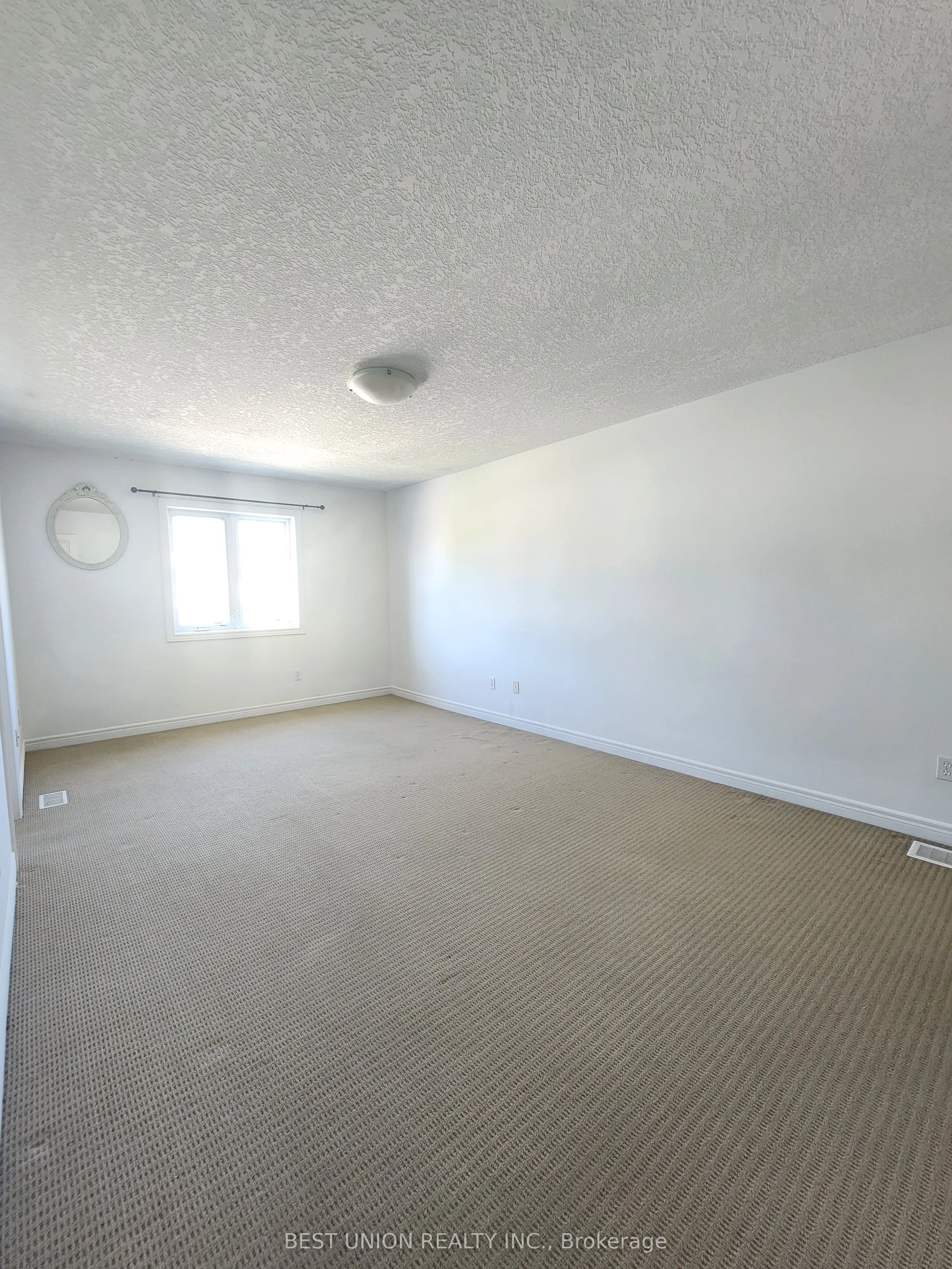 468 Doon Drive S #27