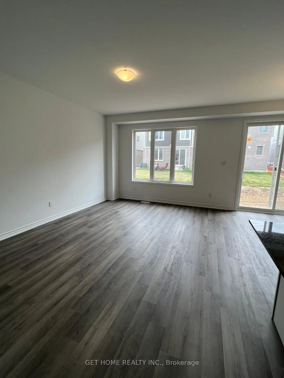 34 Histand Trail