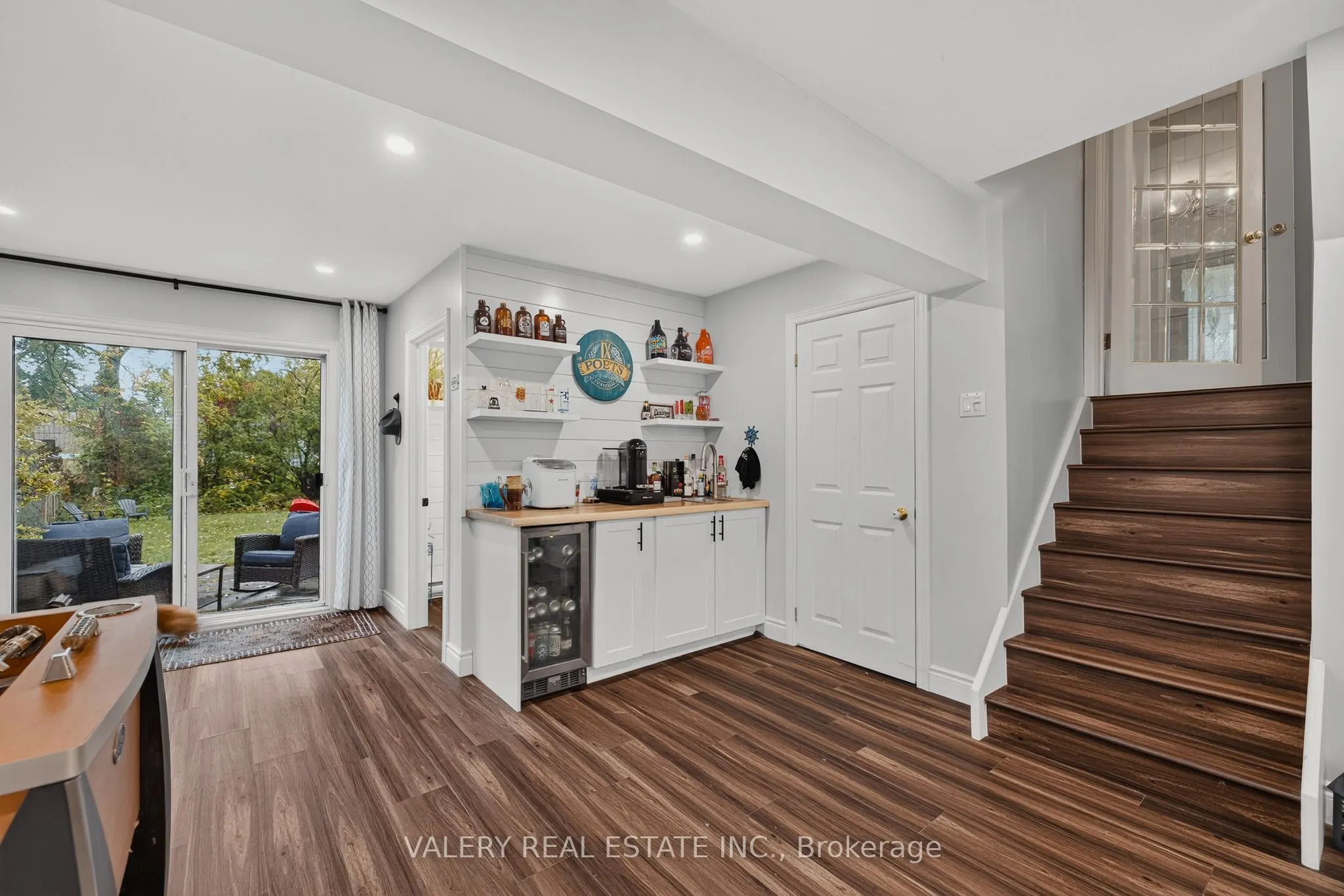 325 Coleridge Drive