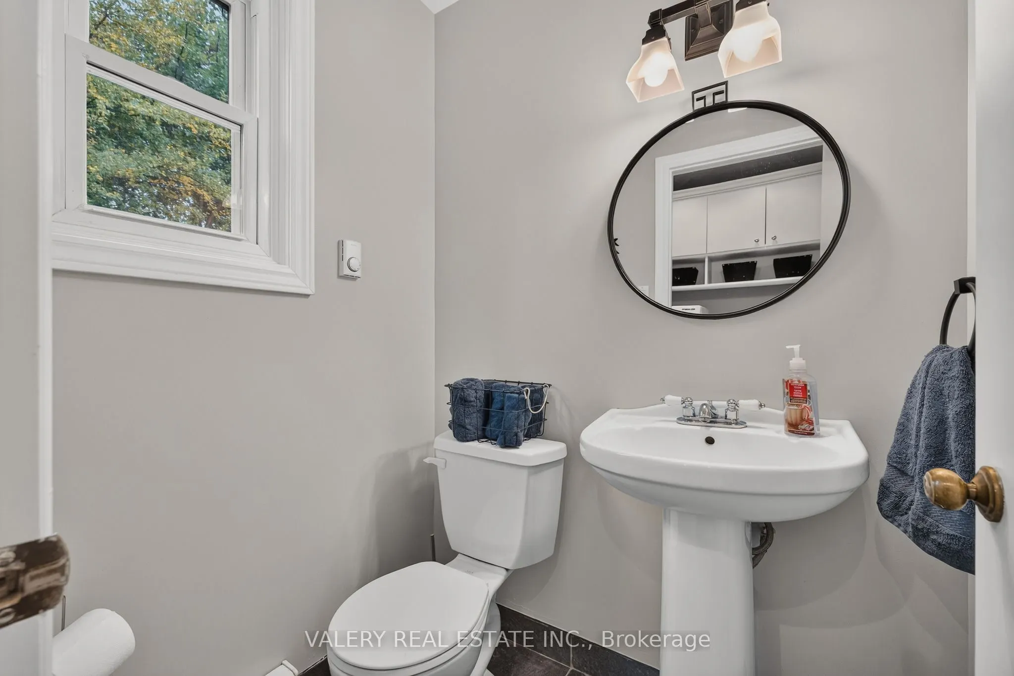325 Coleridge Drive
