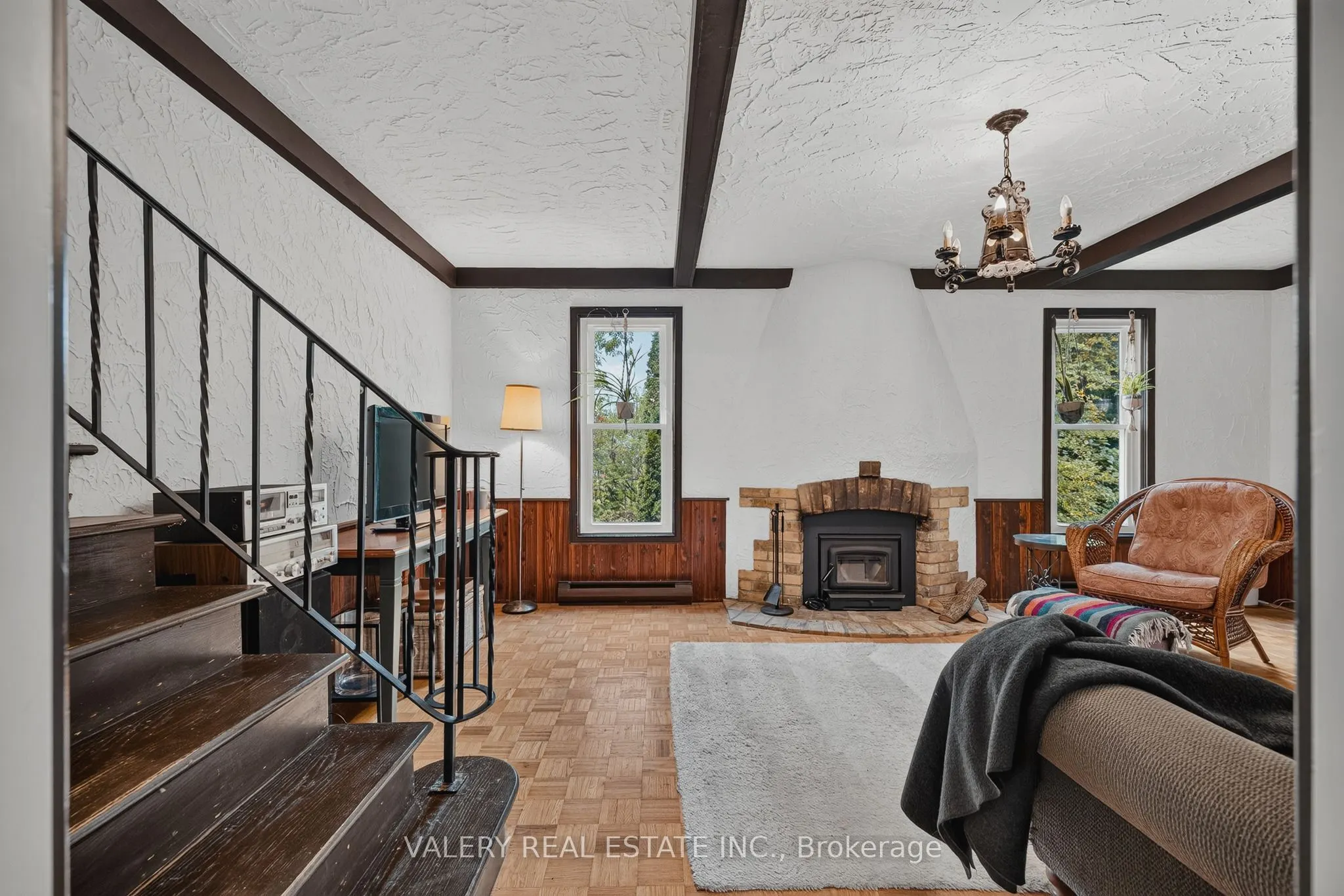 325 Coleridge Drive