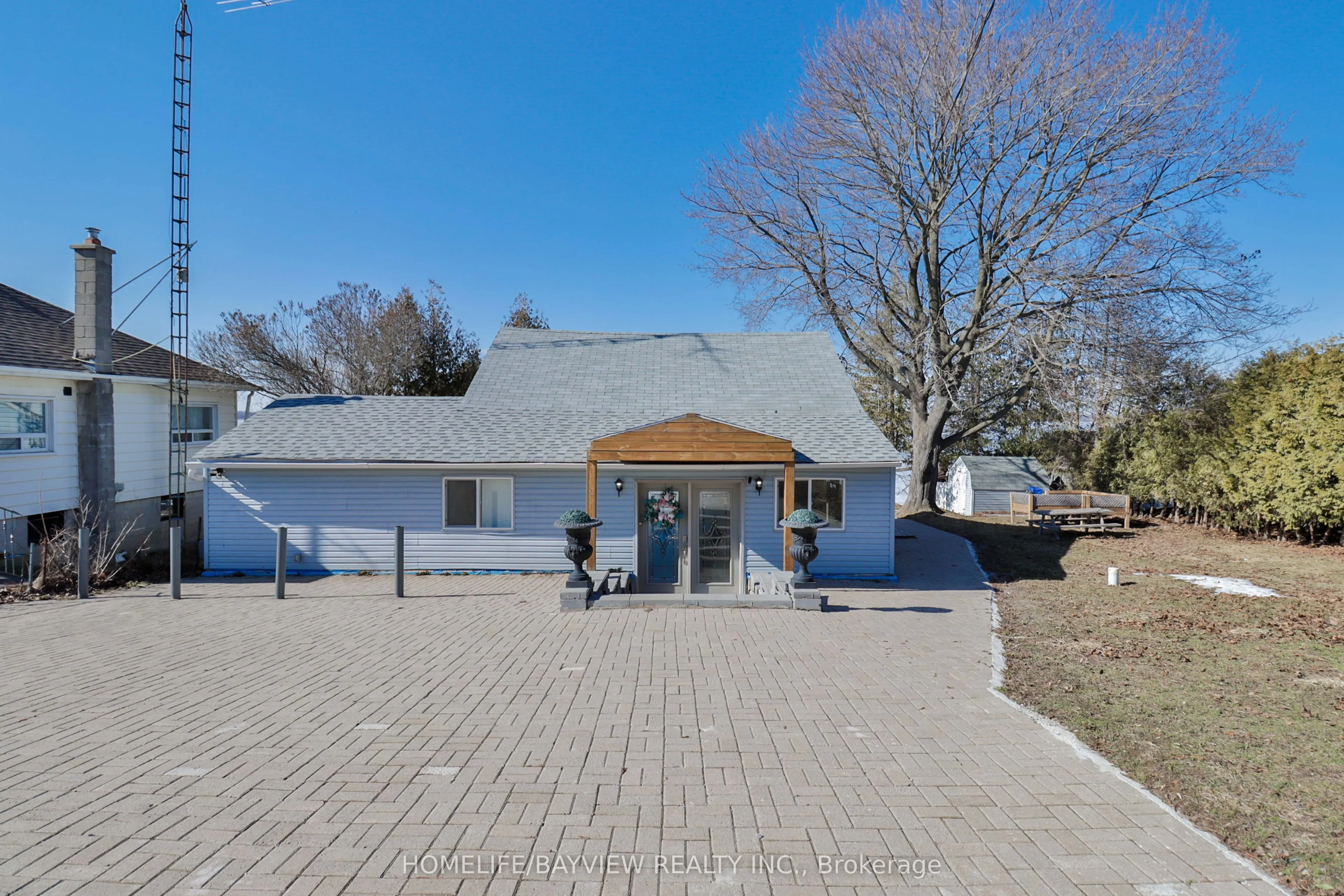 6108 Curtis Pt Road