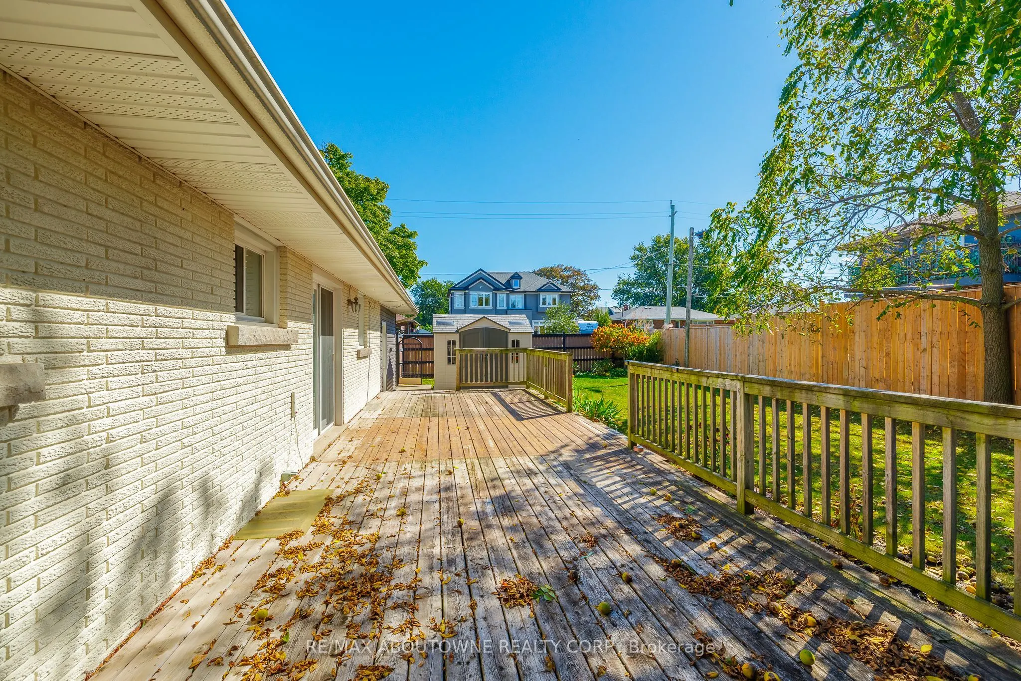 71 Lakeside Drive #Lower