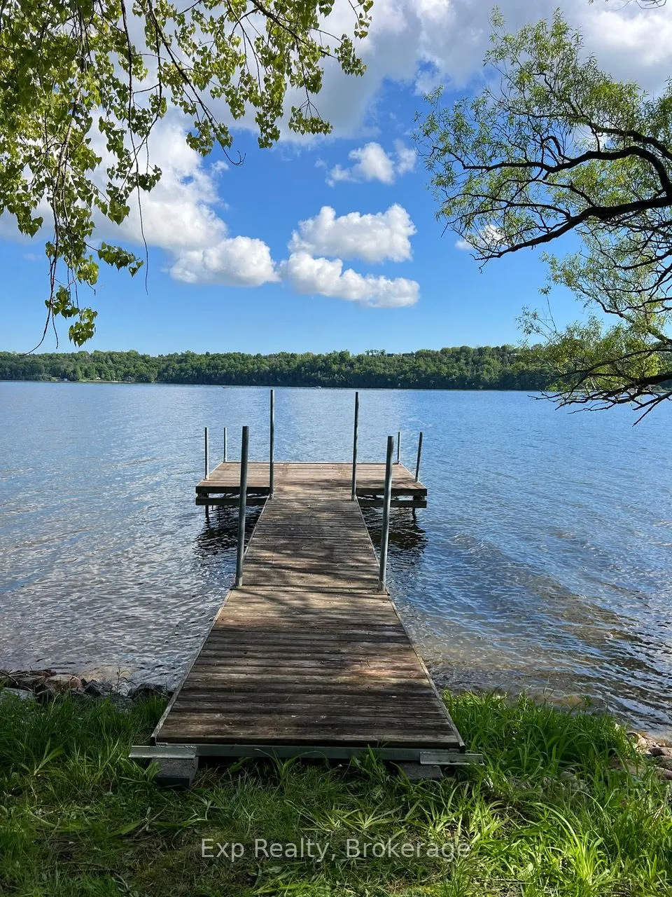 32 Quinte View Road