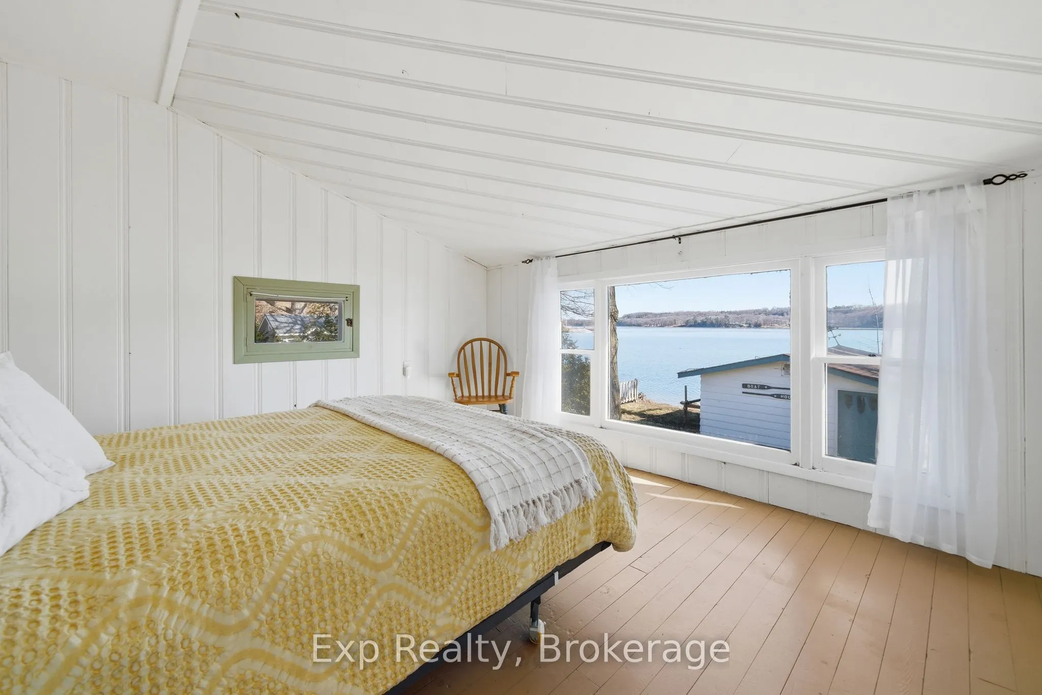 32 Quinte View Road