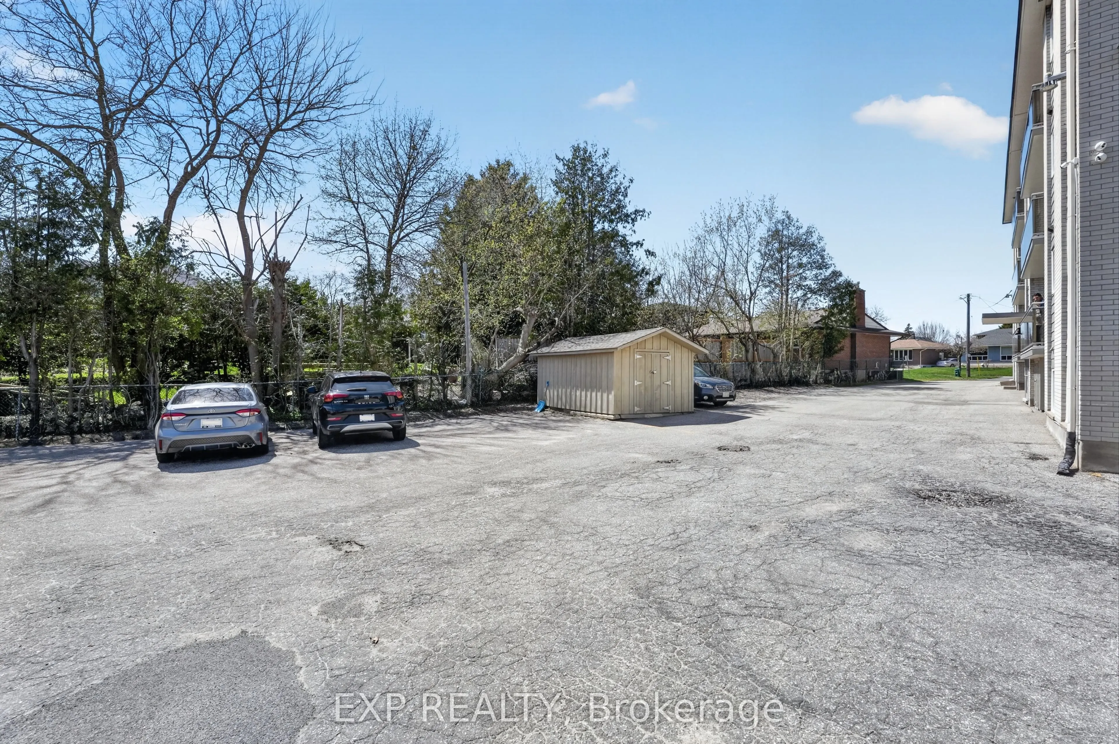 81 Kenwood Drive