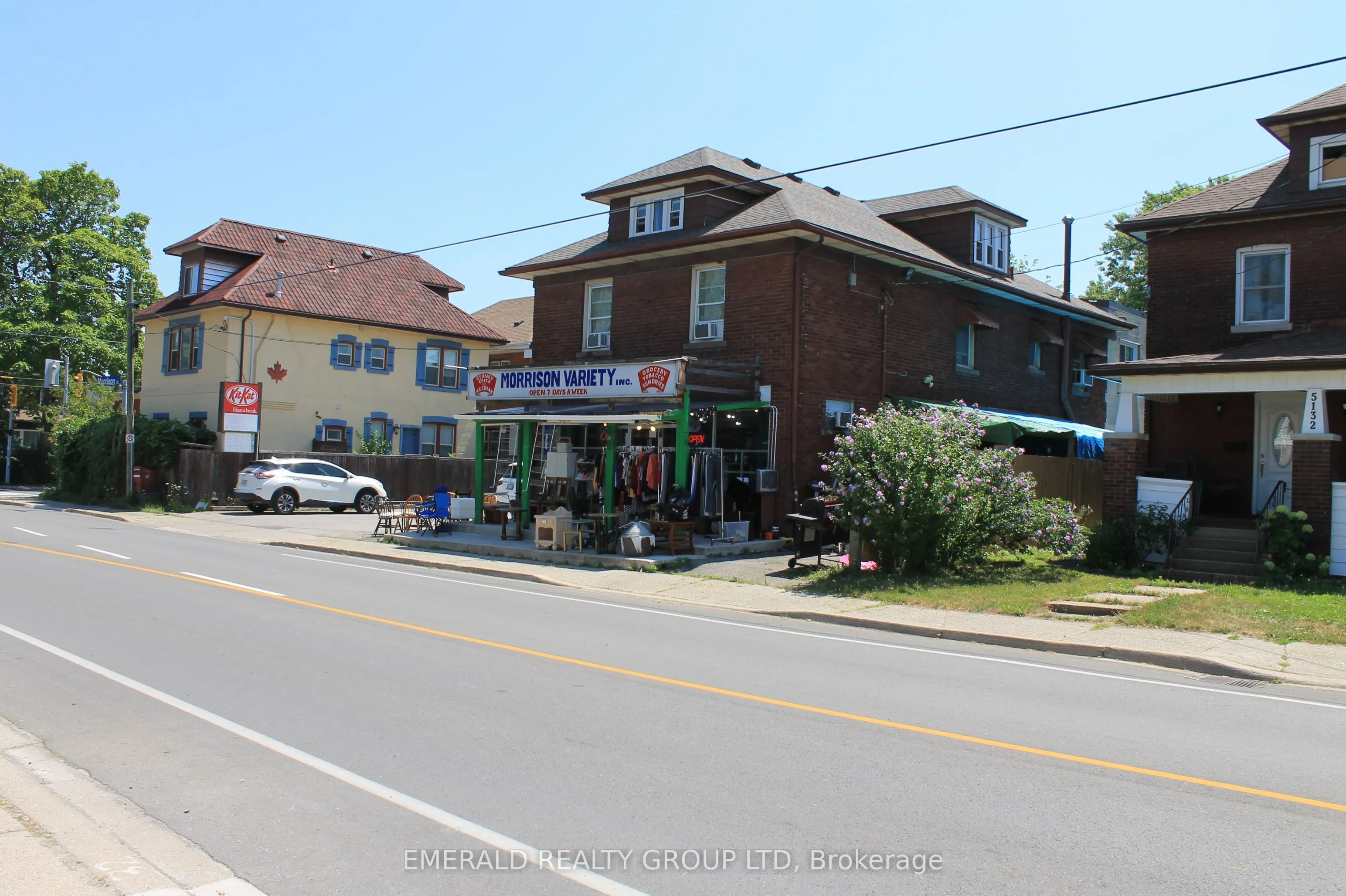 5124 Morrison Street