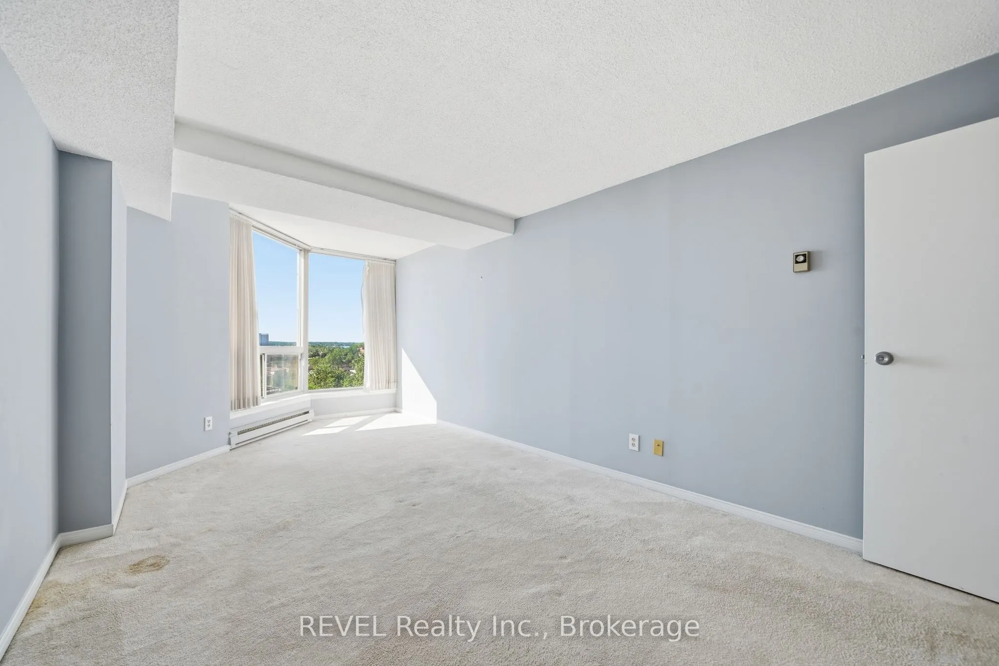 350 Front Street #1006