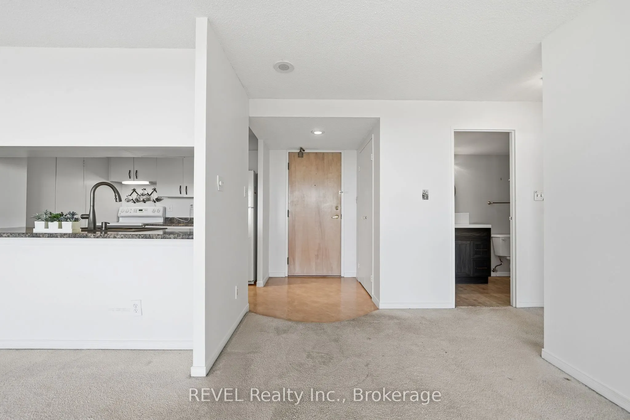 350 Front Street #1006