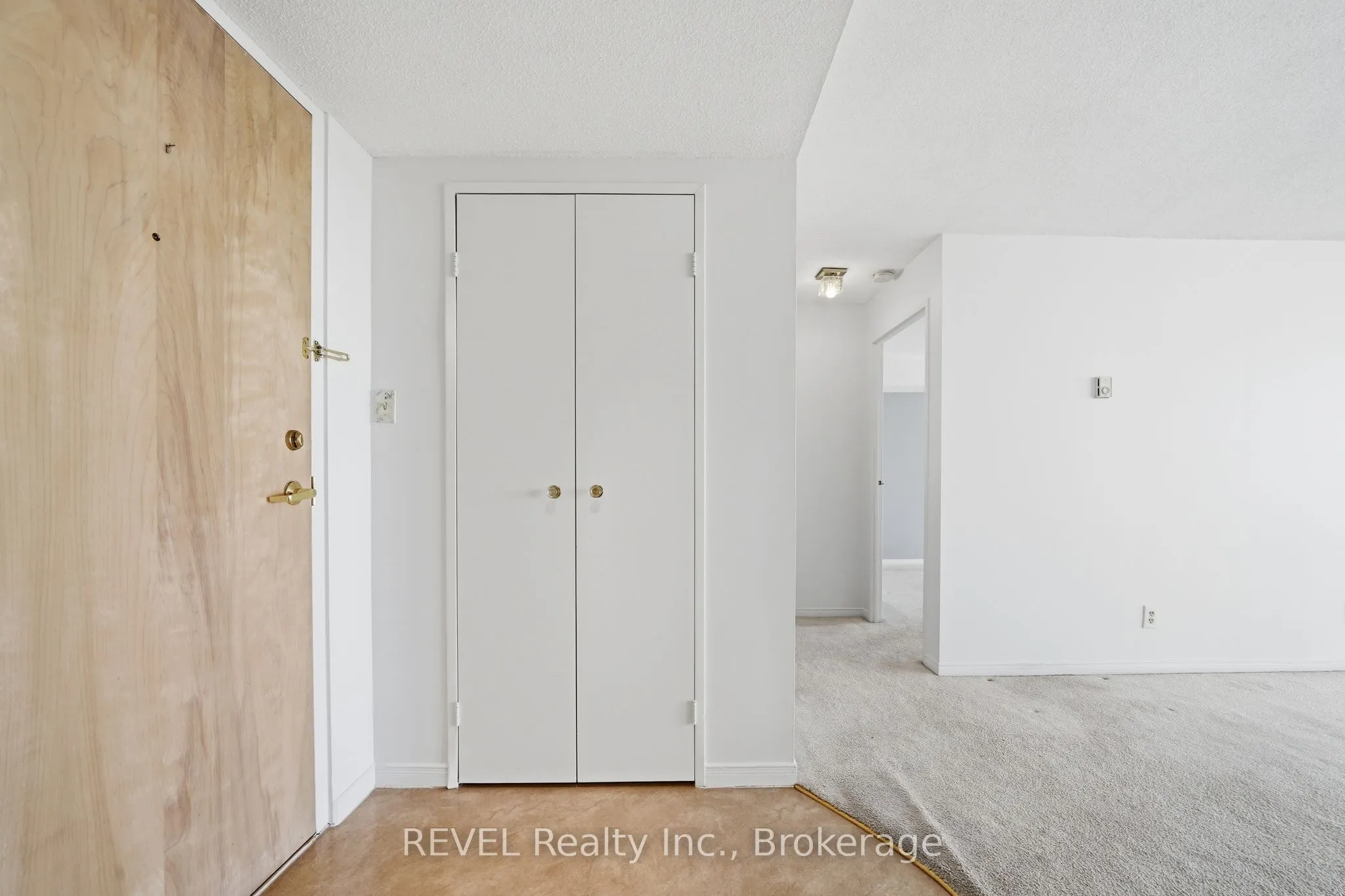 350 Front Street #1006